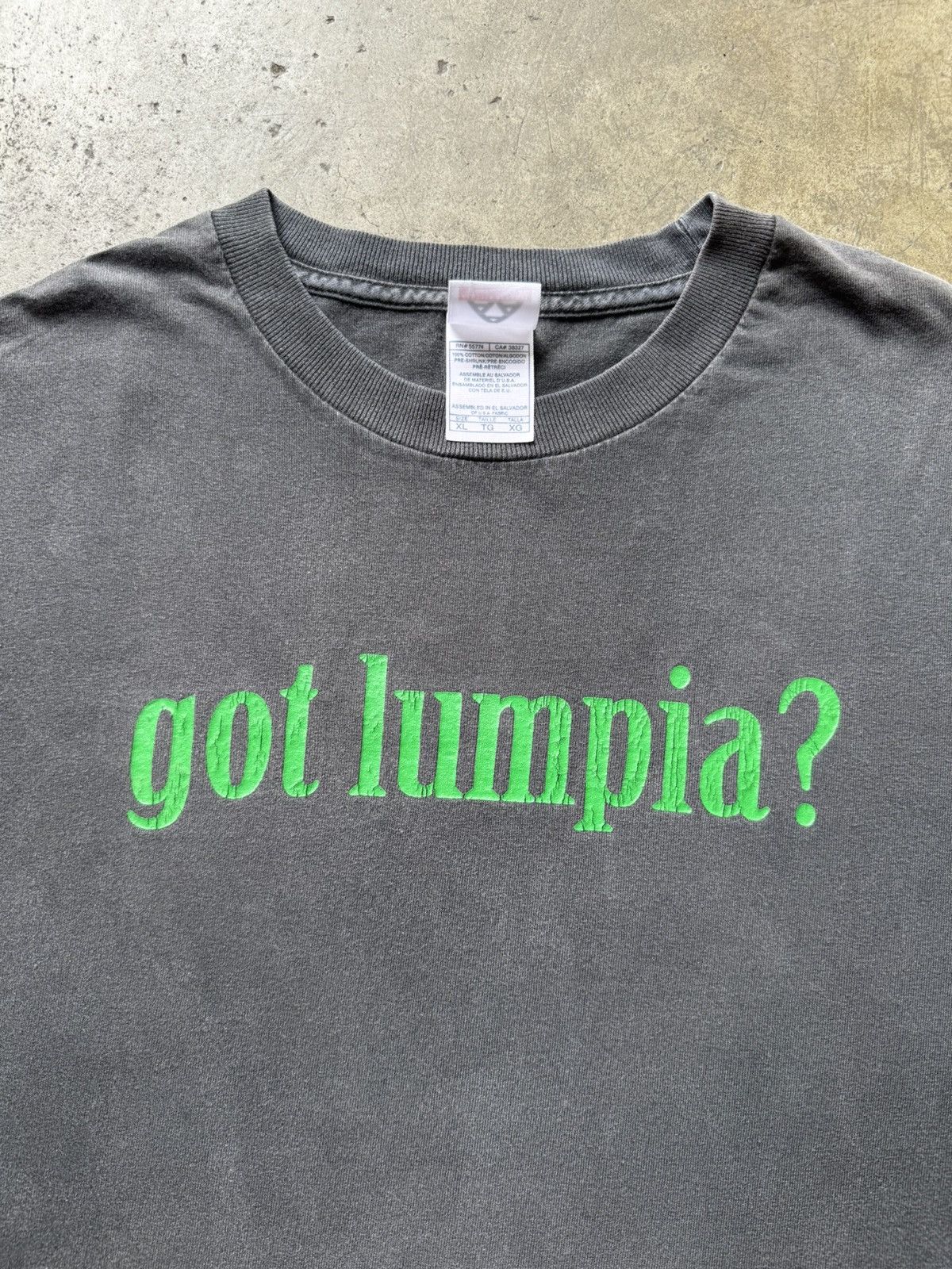 Vintage ‘00s Got Lumpia Goldilocks Vintage Tee Shirt Filipino Humor Size US XL / EU 56 / 4 - 1 Thumbnail