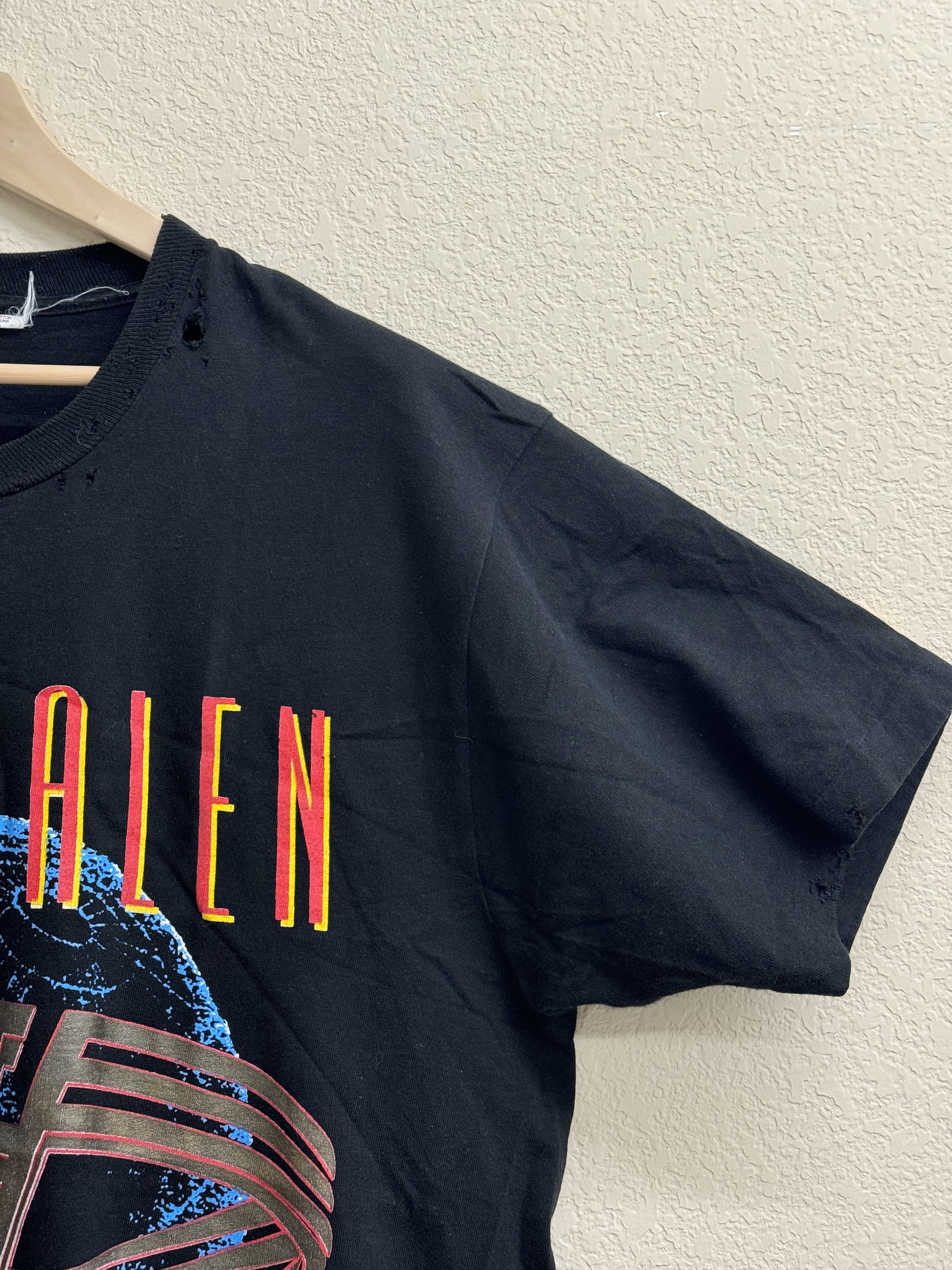 Vintage Vintage 1991 Van Halen Tee Distressed Size US XL / EU 56 / 4 - 4 Thumbnail