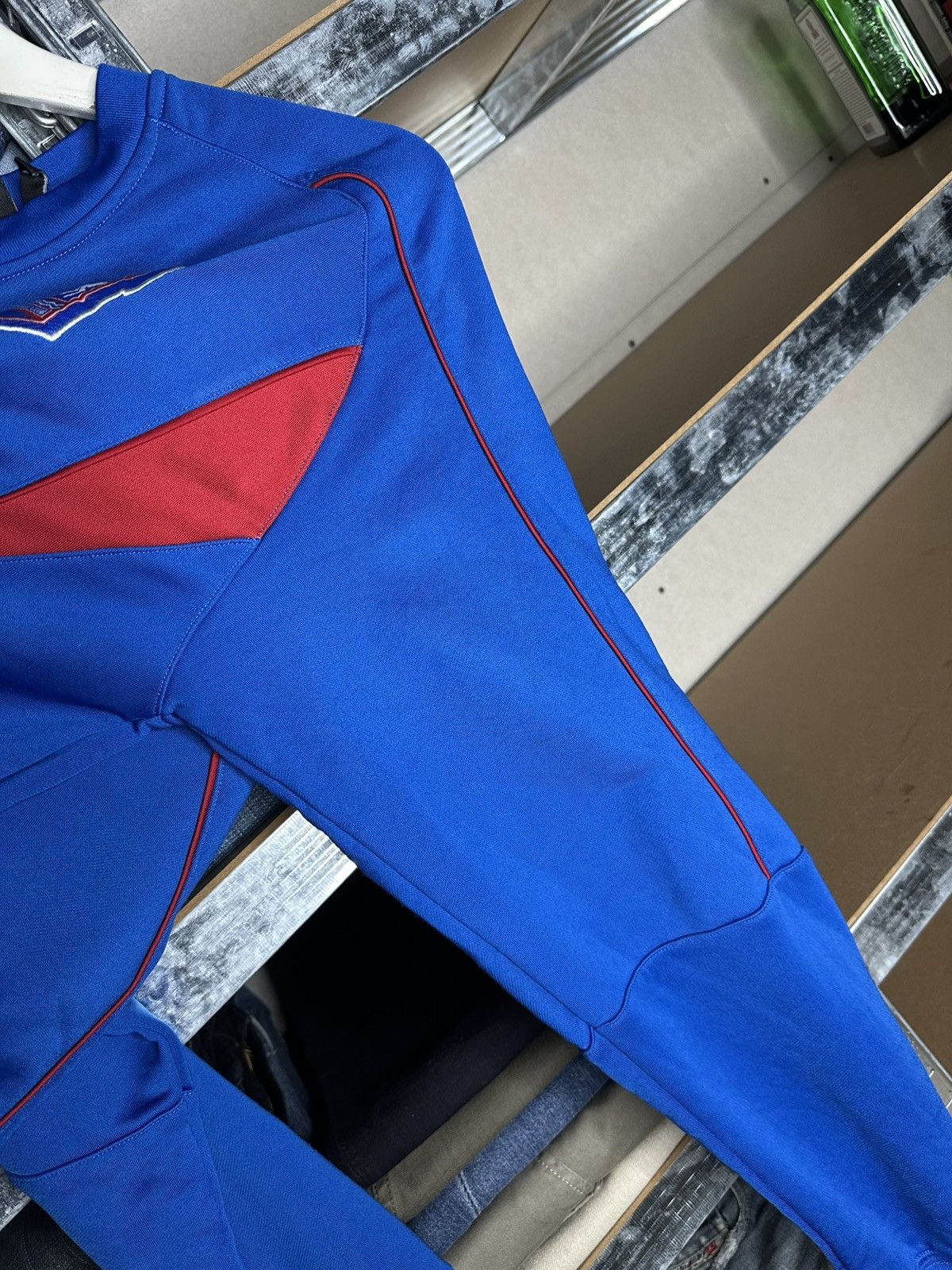 Other Mitre Ipswich Town FC Training Sweatshirt Football Soccer Size US L / EU 52-54 / 3 - 11 Thumbnail