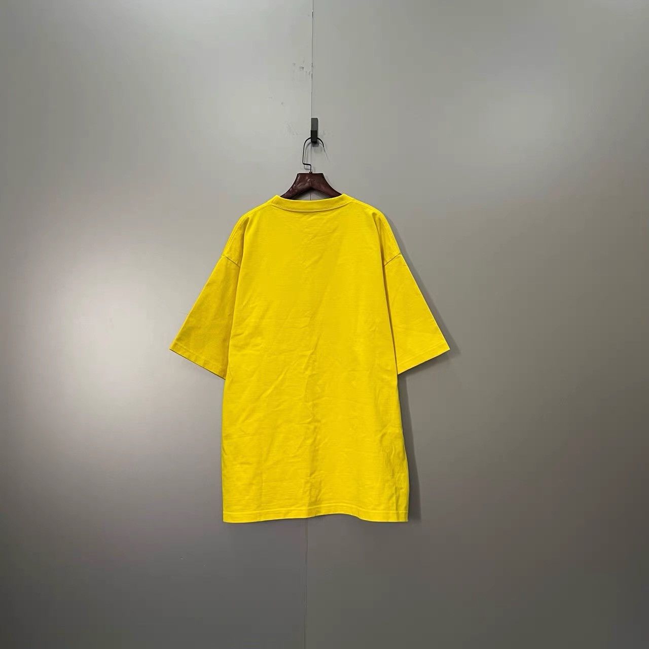 Balenciaga Balenciaga Yellow Letter Logo Print Short Sleeve K28 Size US XS / EU 42 / 0 - 2 Thumbnail
