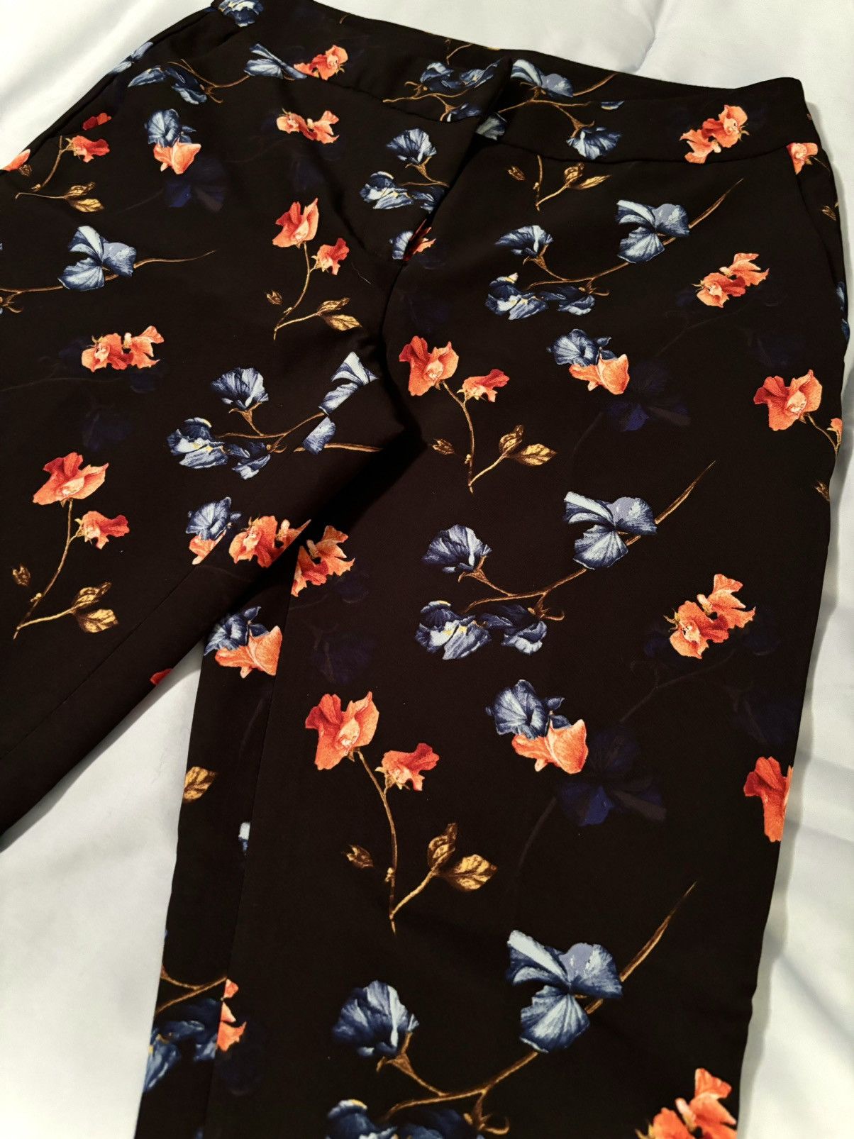 Cynthia Rowley × Designer Floral Dress Pants Slacks Flower Pattern Design Black Color Size 28" / US 6 / IT 42 - 2 Thumbnail