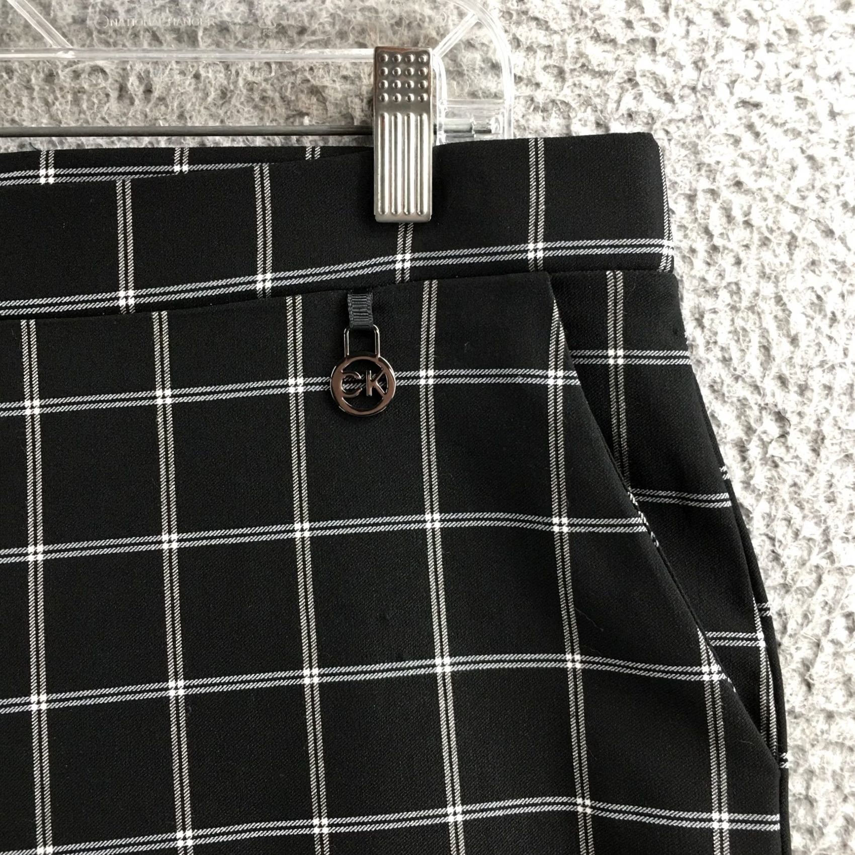 Calvin Klein Calvin Klein Pants L Black White Plaid Hi-Rise Pull On Cropped Side Pocket Women Size 36" / US 14 / IT 50 - 4 Thumbnail