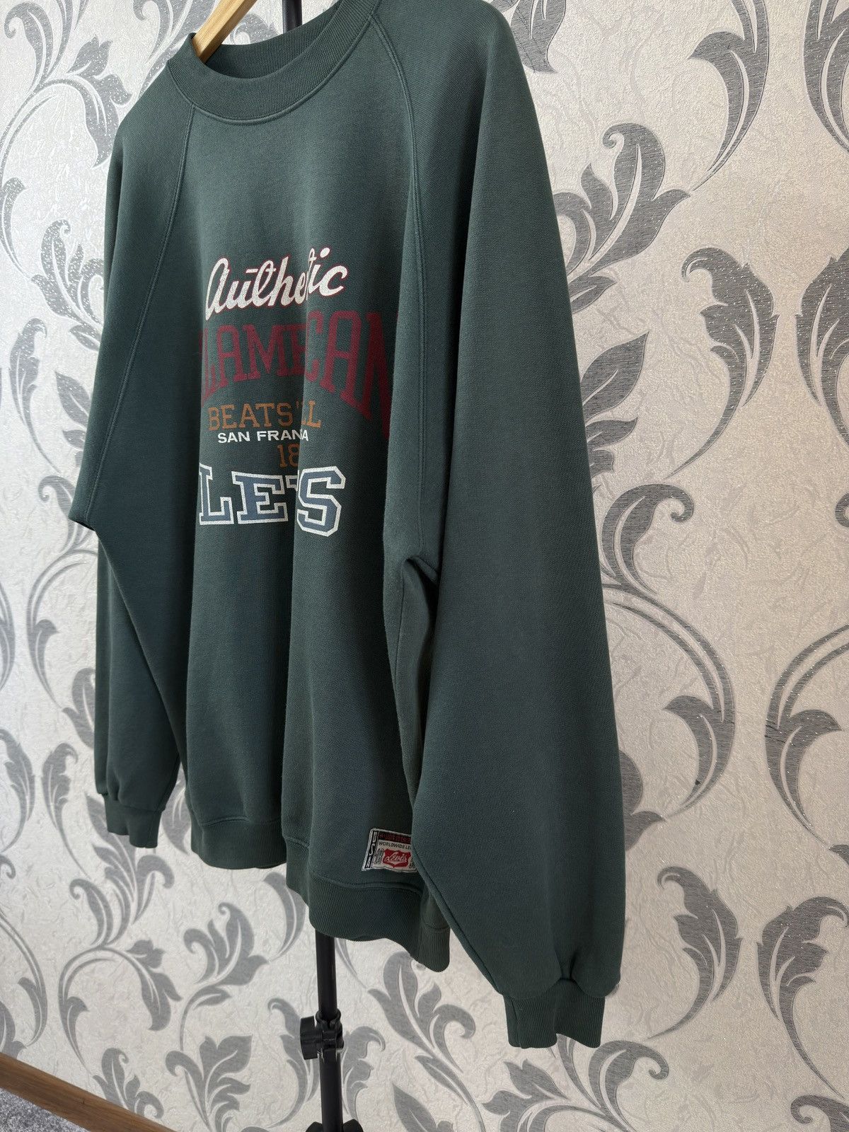 Levi's LEVI'S VINTAGE MADE IN USA SWEATSHIRT BIG LOGO 90s Size US L / EU 52-54 / 3 - 10 Thumbnail