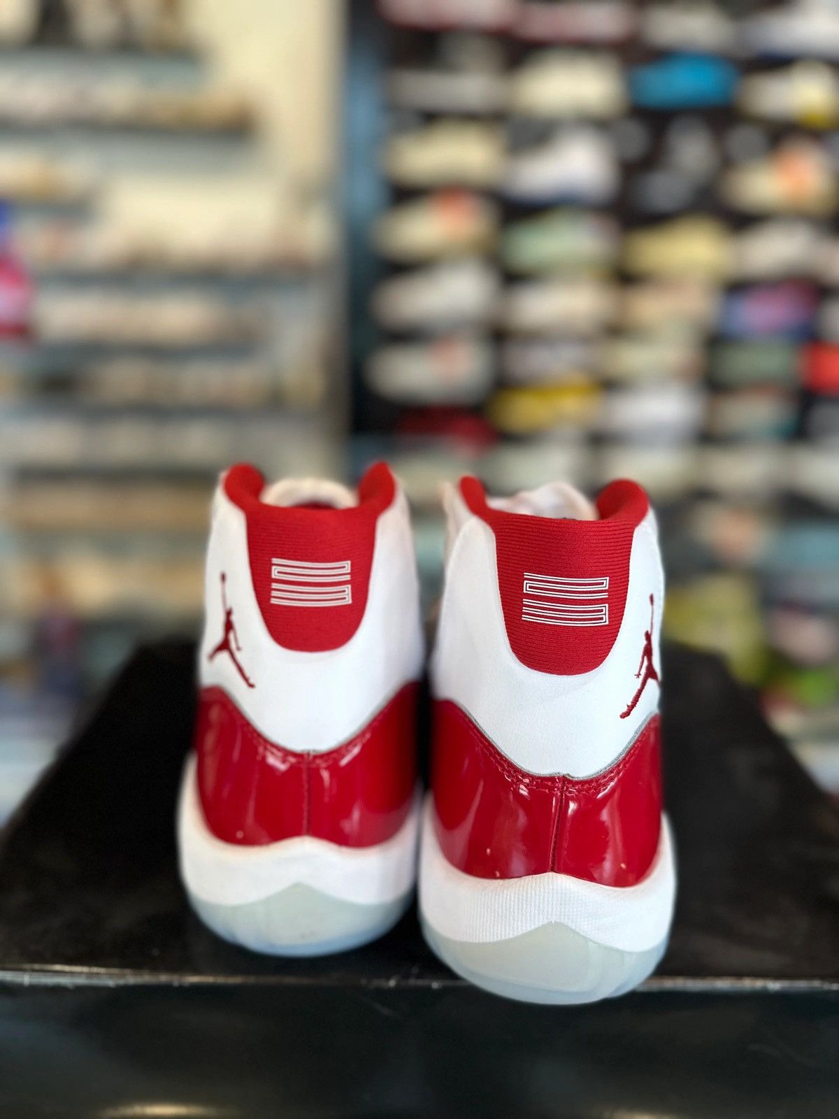 Jordan Brand Jordan 11 Retro Cherry DS OG Size 11 Size US 11 / EU 44 - 3 Thumbnail