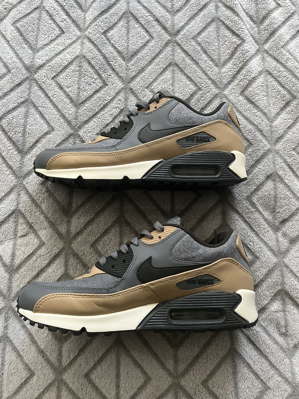 Nike Nike Air Max Size US 9 / EU 42 - 5 Thumbnail