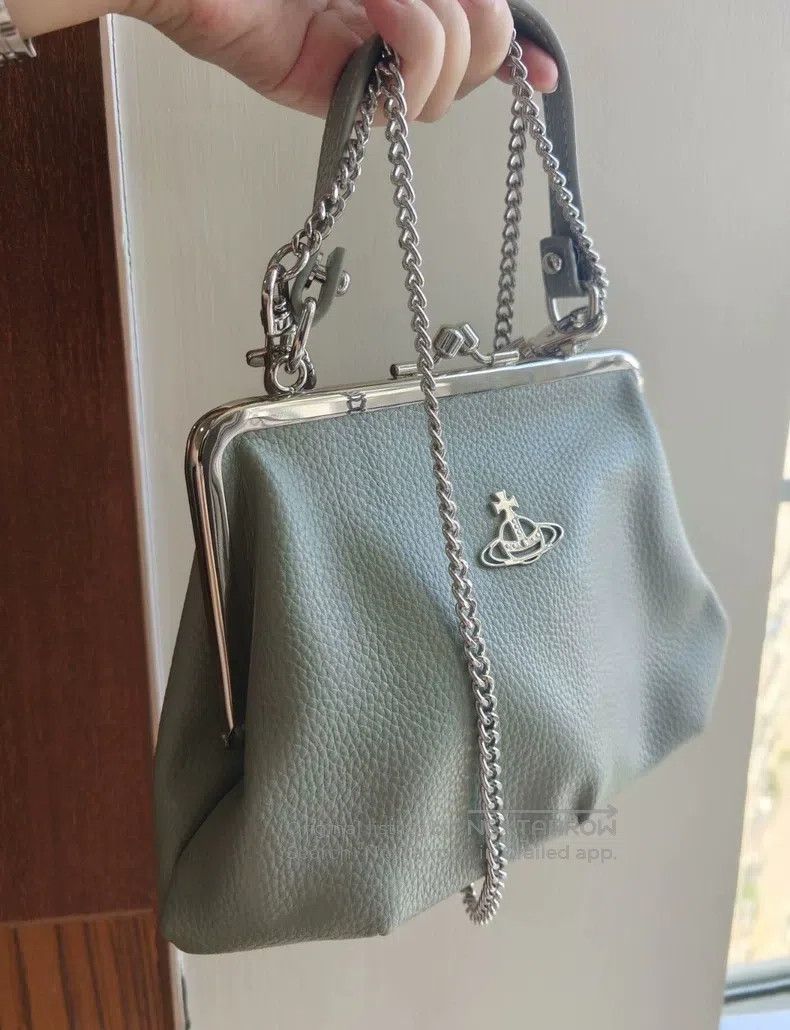 Vivienne Westwood Vivienne Westwood size os Elephant Grey Green Dumpling Bag Size ONE SIZE - 2 Thumbnail