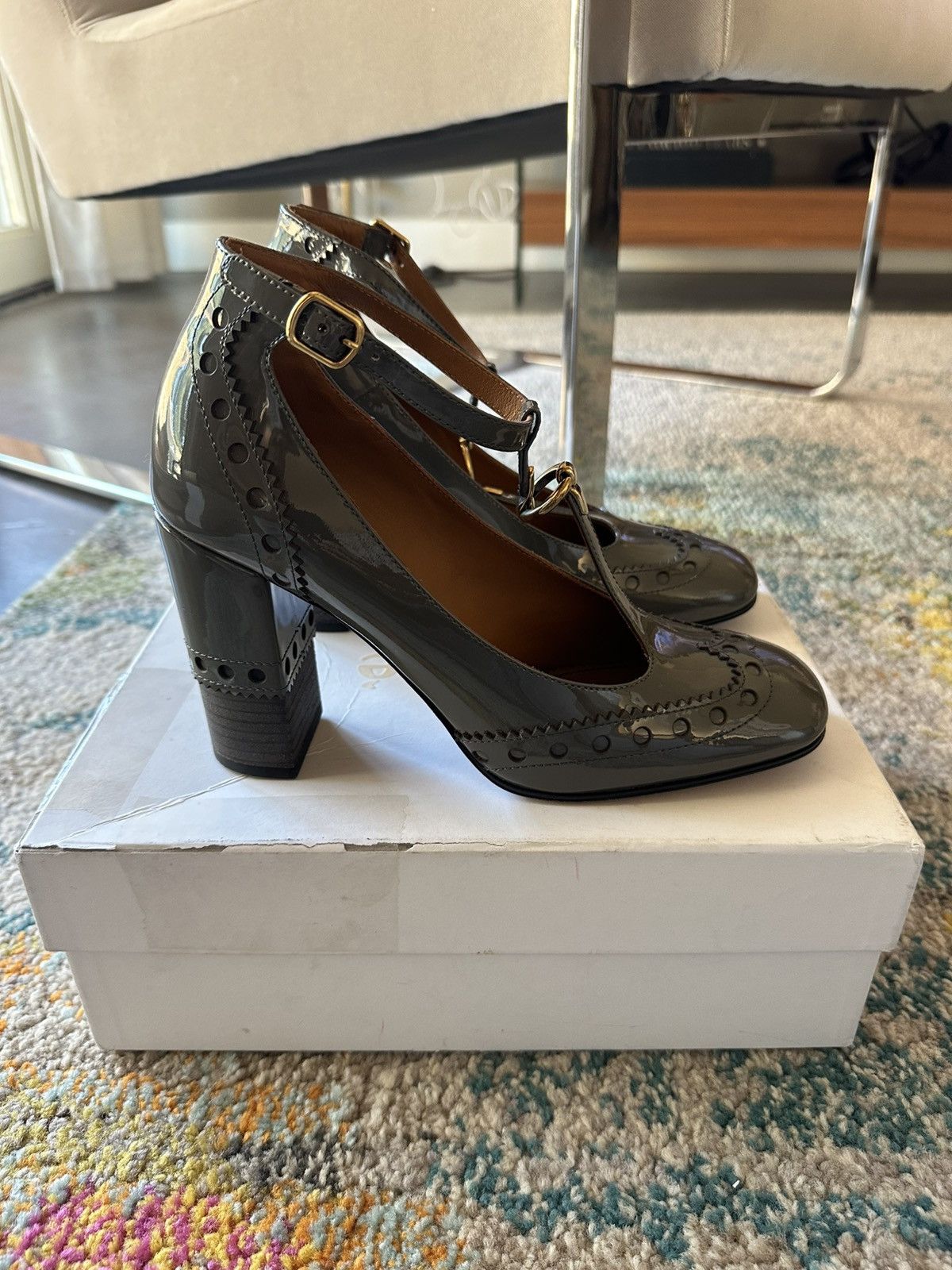 Chloe Patent Leather T-strap Mary Jane Pumps Size US 9 / IT 39 - 3 Thumbnail