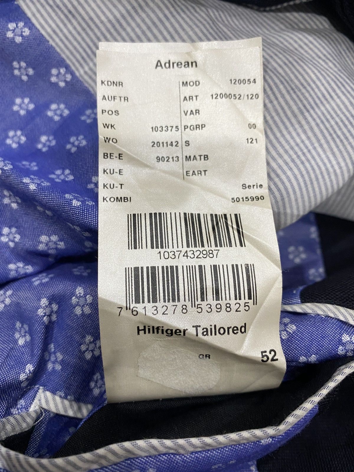 Tommy Hilfiger Rare TOMMY HILFIGER Men’s Blazer Black Size 40L - 15 Thumbnail