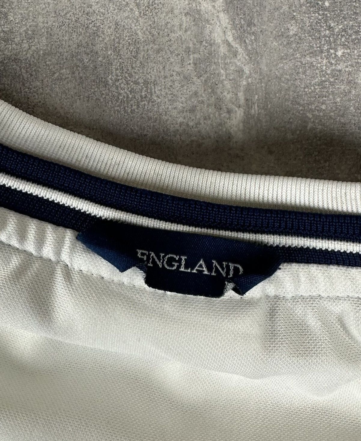 Umbro Umbro England Home 1999/01 Soccer Football Jersey Size US XL / EU 56 / 4 - 22 Thumbnail