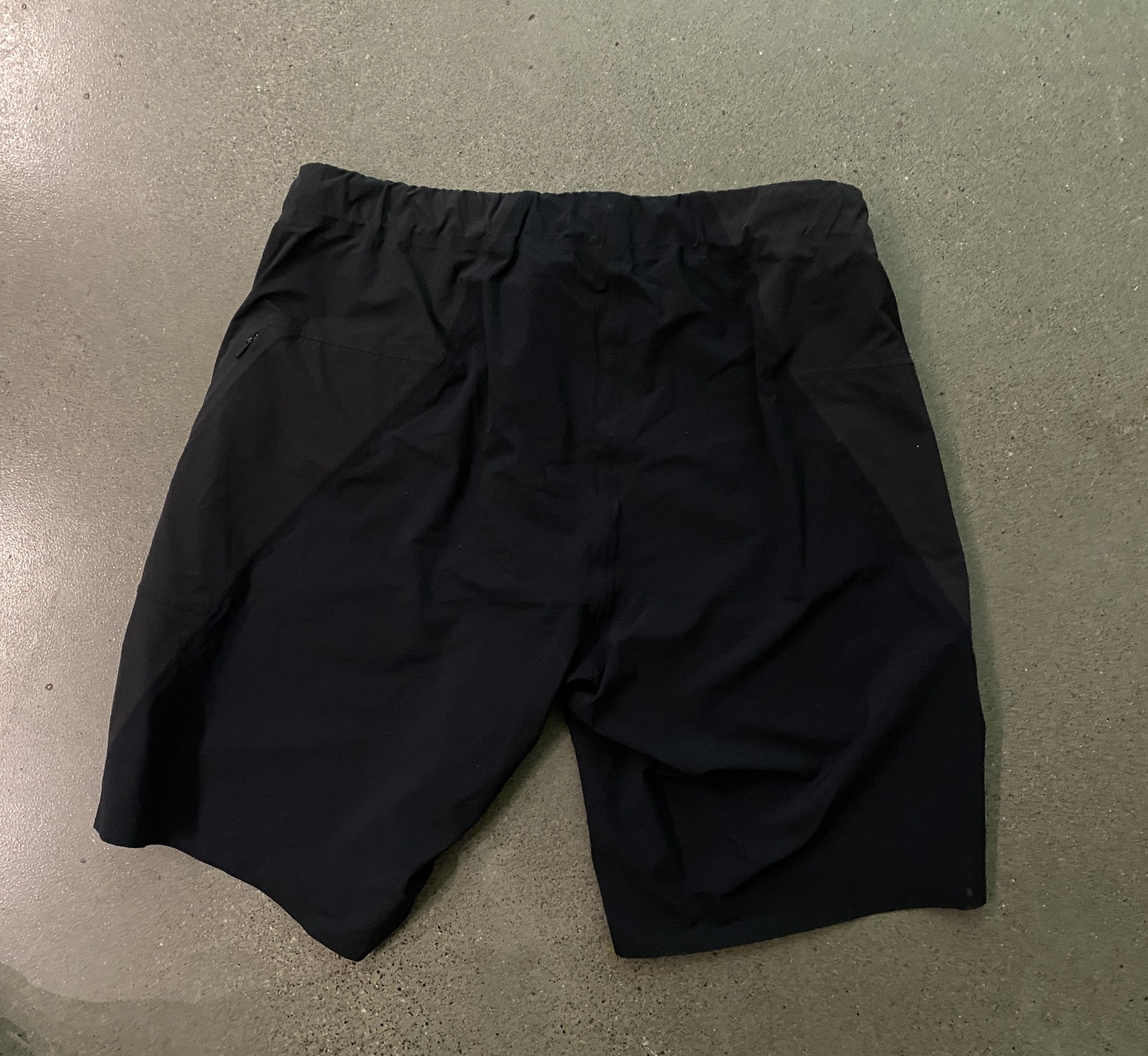 Veilance Secant Short (Clay) Size US 32 / EU 48 - 2 Thumbnail