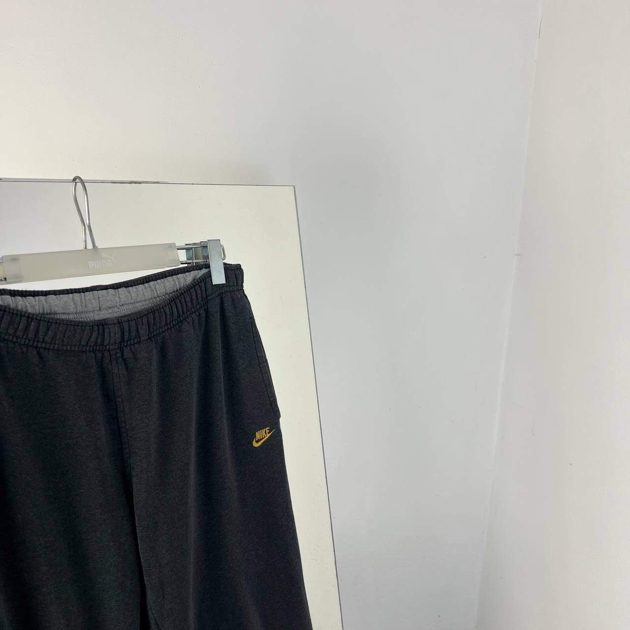 Nike Vintage Y2K Nike Mini Logo Baggy Sweatpants Streetwear 90s Size US 32 / EU 48 - 3 Thumbnail