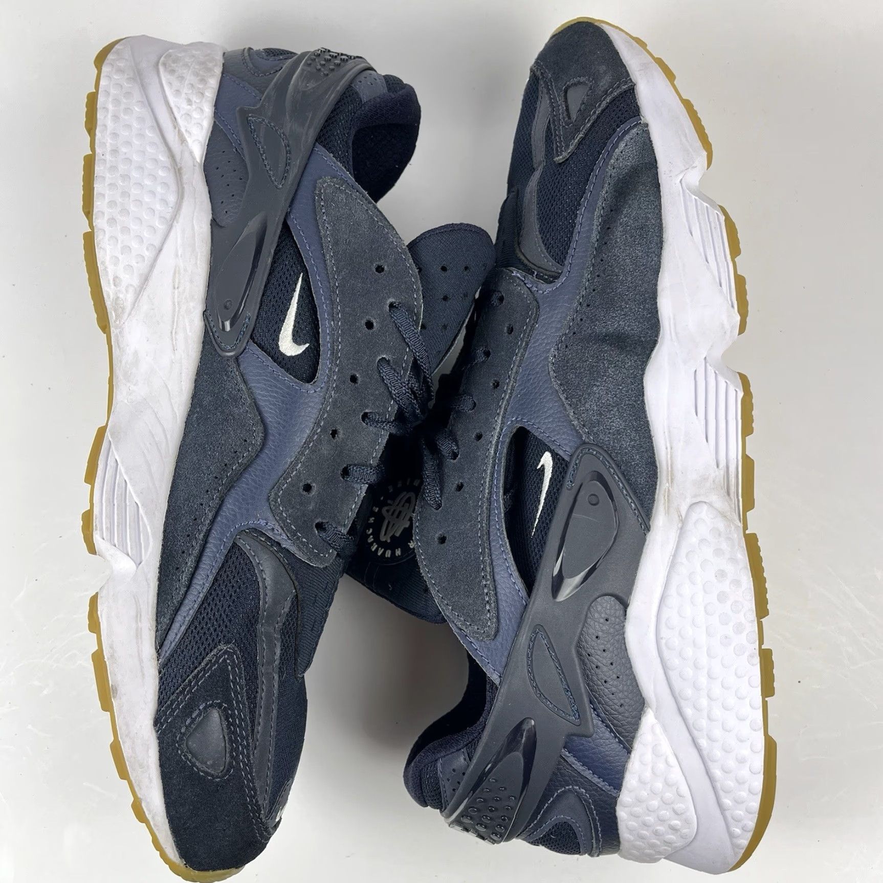 Nike Nike Air Huarache Runner Mens Size 13 Dark Obsidian Blue White Gum DZ3306-400 Athletic Running Shoes Size US 12 / EU 45 - 6 Thumbnail