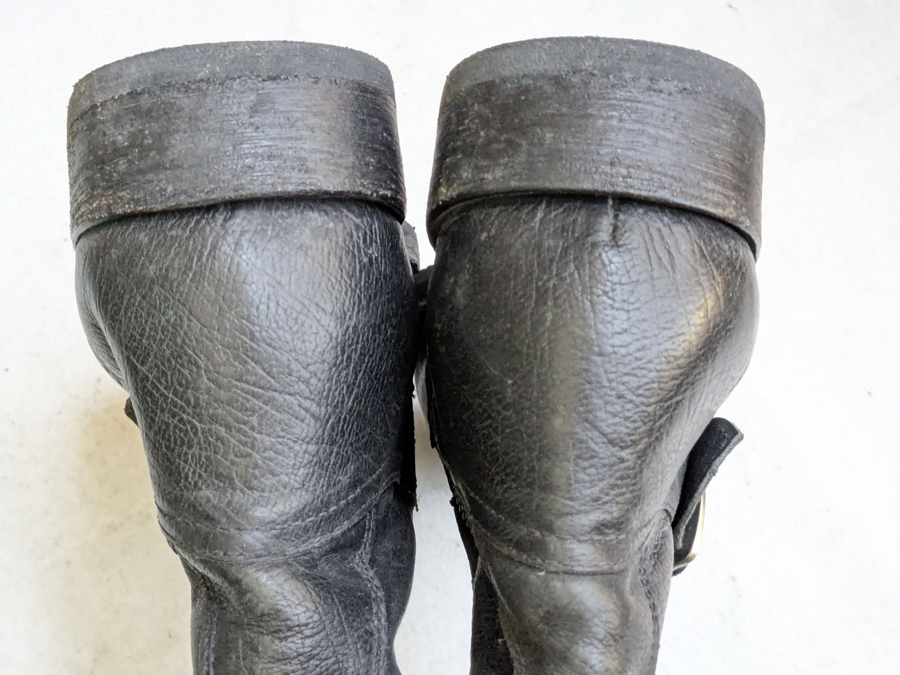 Frye Frye Engineer Boots Black Leather 10.5 M Leather Buckle Size US 10.5 / EU 43-44 - 13 Thumbnail