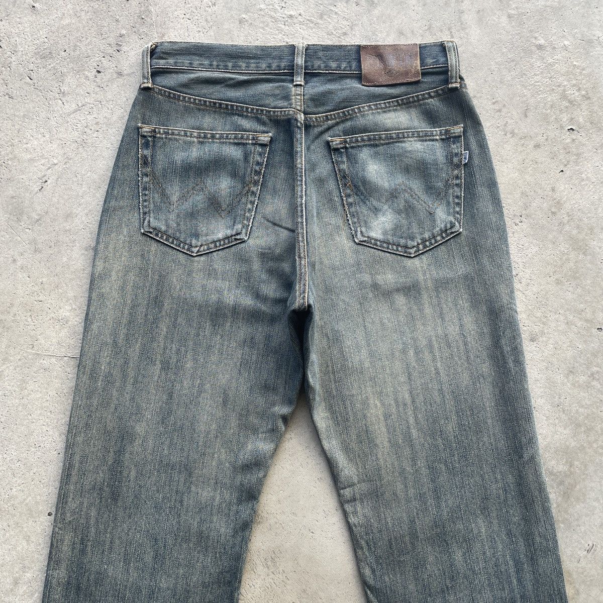 Japanese Brand Vintage Edwin 404 Japan Faded Denim Jeans Pants W31 Size US 31 - 11 Thumbnail