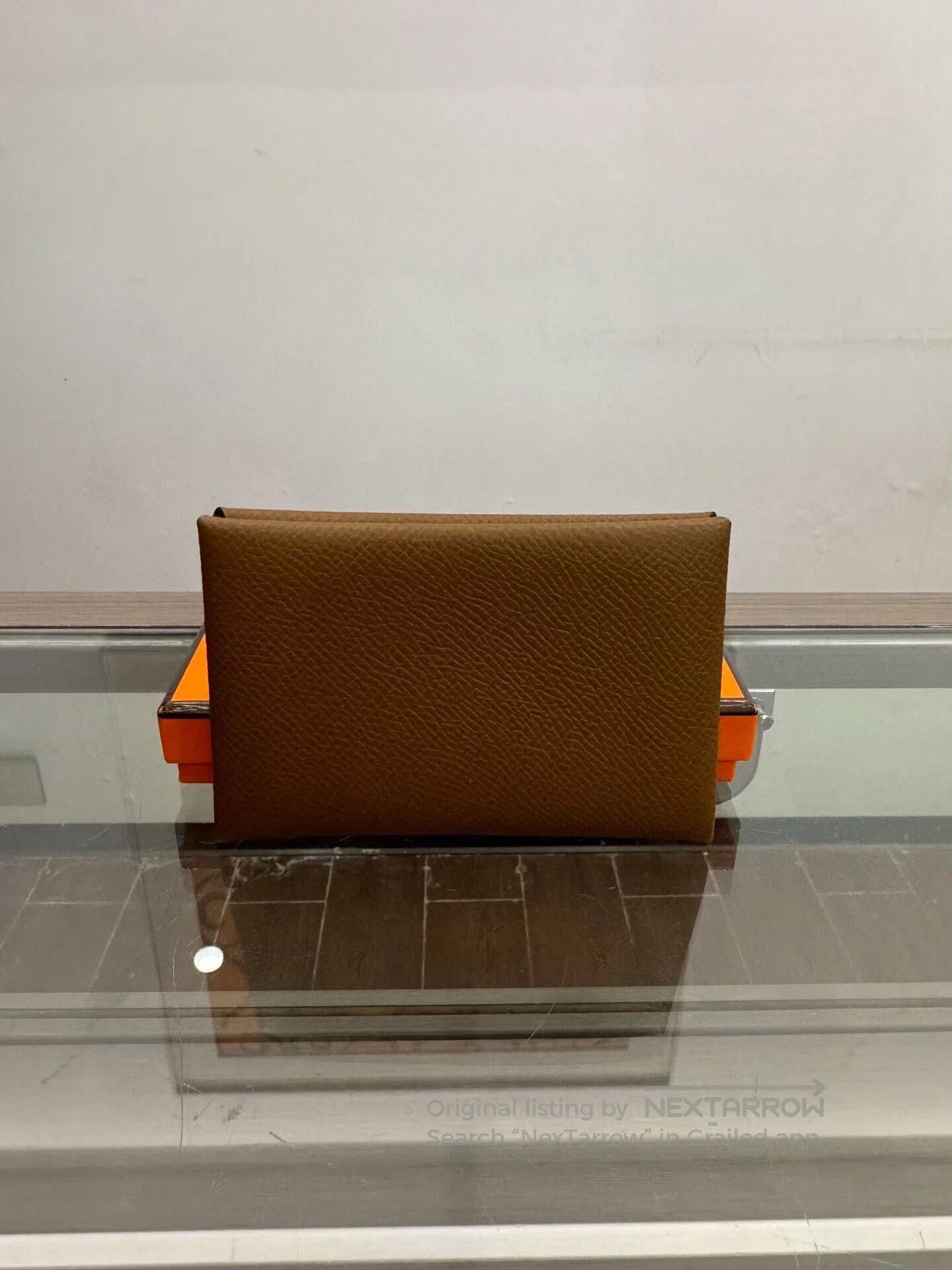 Hermes Hermes Calvi Elephant Gray Calfskin Card Holder. Size ONE SIZE - 2 Thumbnail