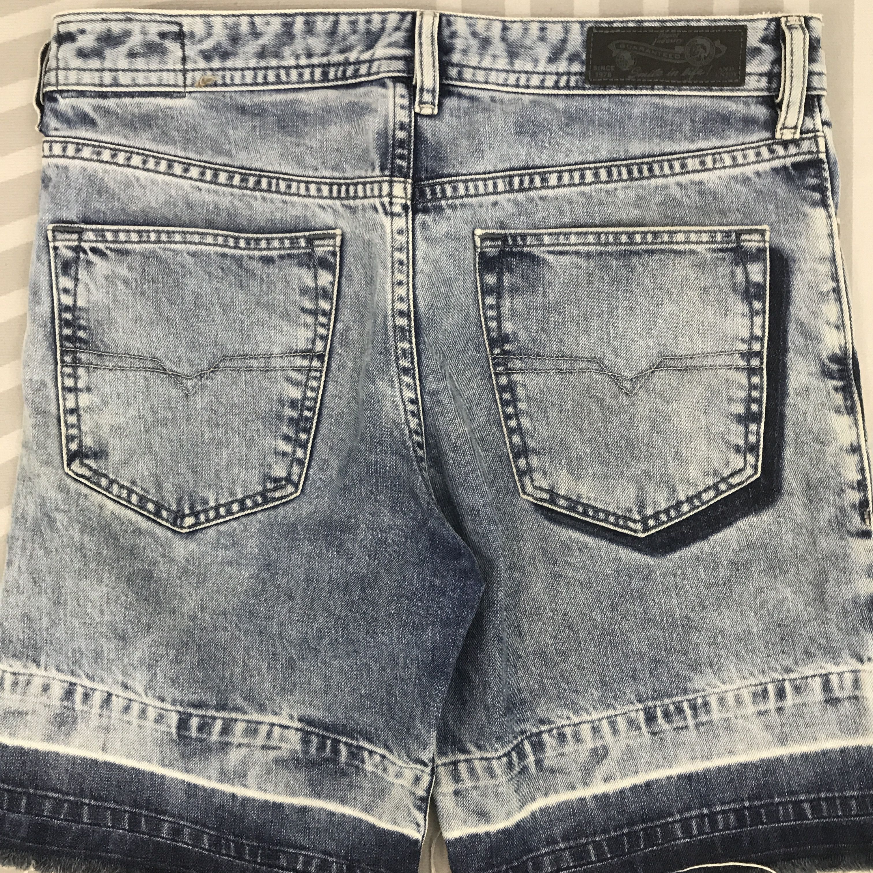 Diesel × Vintage Vintage Diesel industry denim shorts jeans Size US 30 / EU 46 - 4 Thumbnail