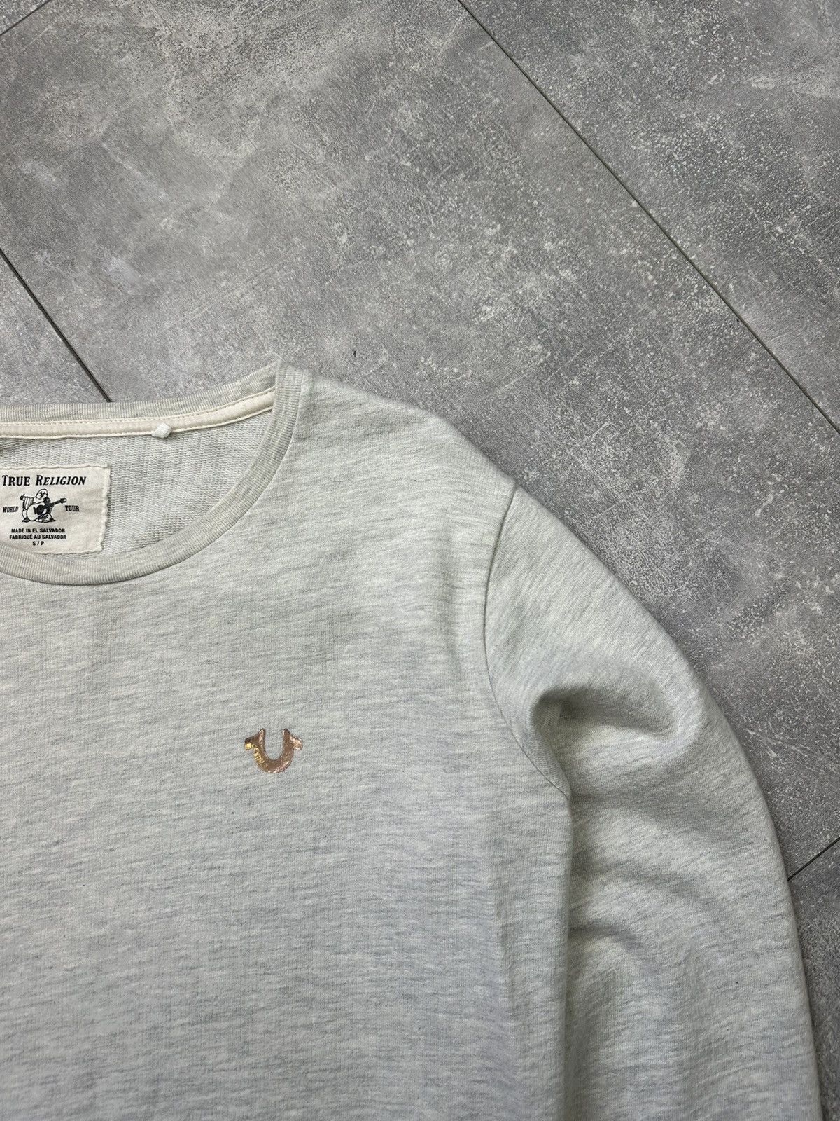 True Religion Women’s True Religion Overprint Logo Gold Print Sweatshirt Size S / US 4 / IT 40 - 6 Thumbnail