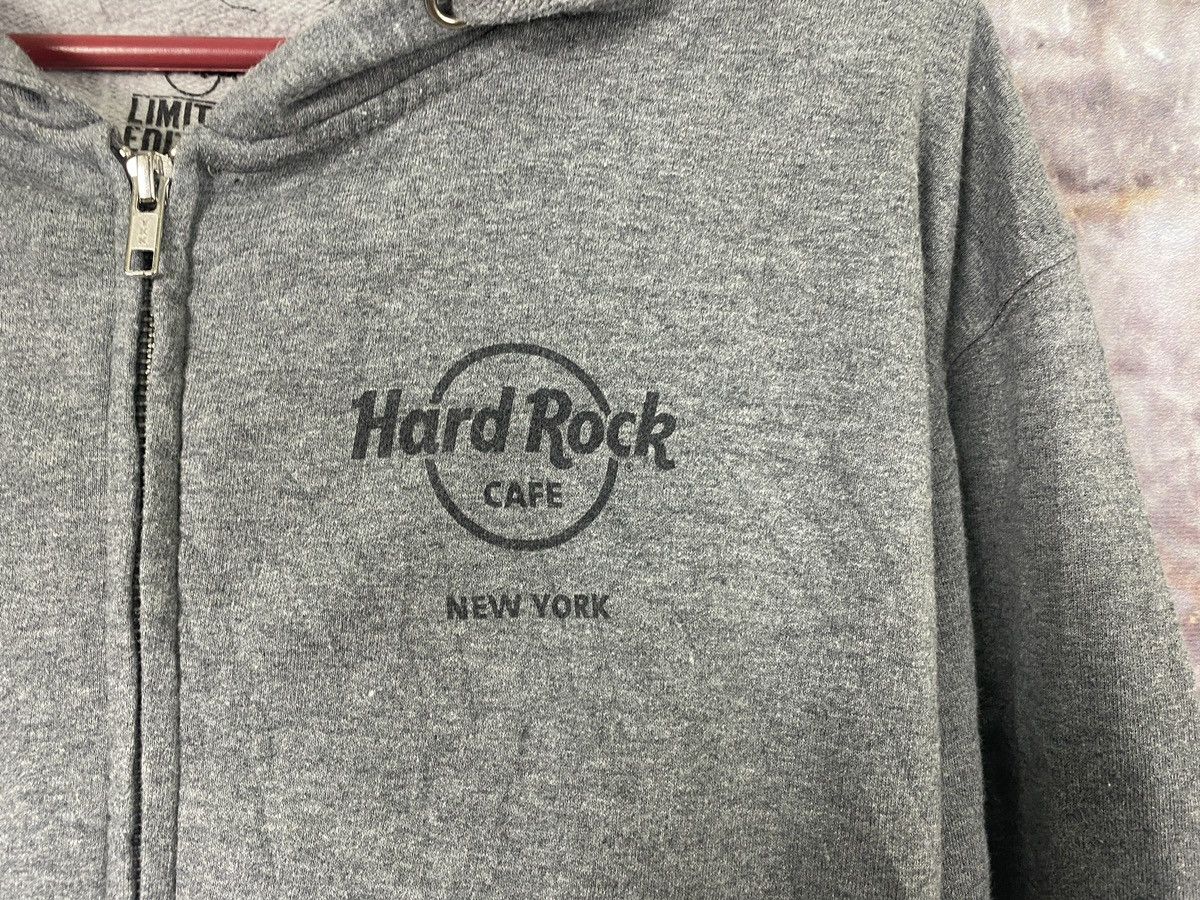 Hard Rock Cafe Men’s Hard Rock New York City Hoodie Limited Edition Size M Size US M / EU 48-50 / 2 - 5 Thumbnail