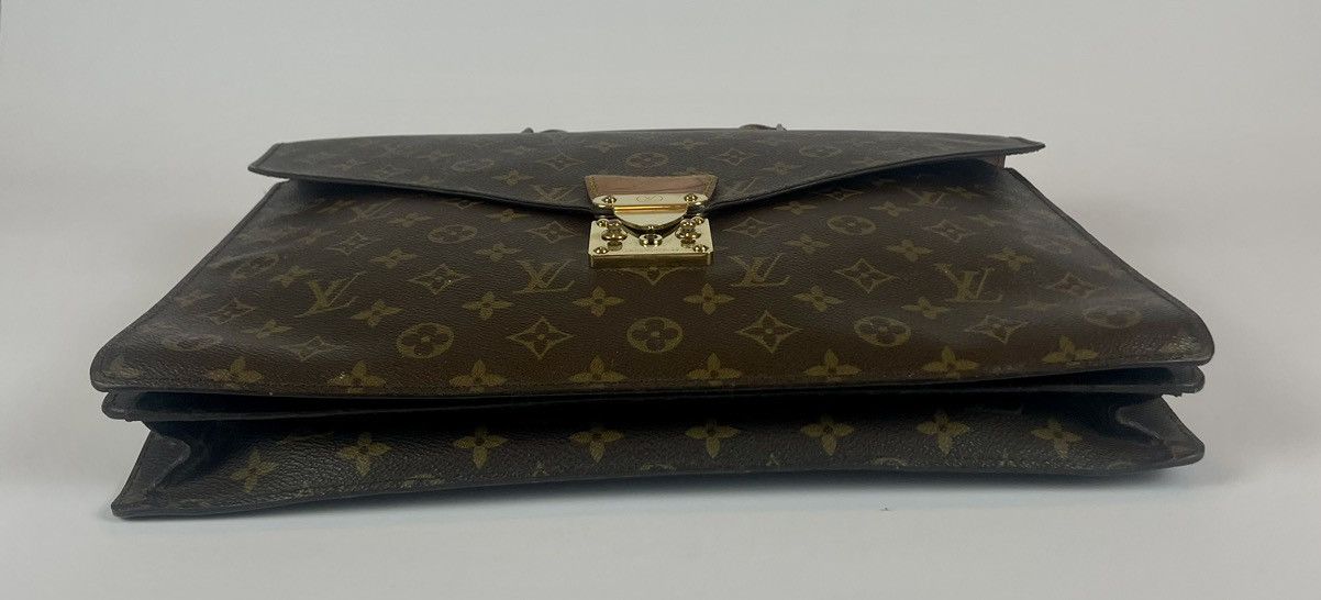 Louis Vuitton Louis Vuitton Serviette Conseiller Size ONE SIZE - 5 Thumbnail