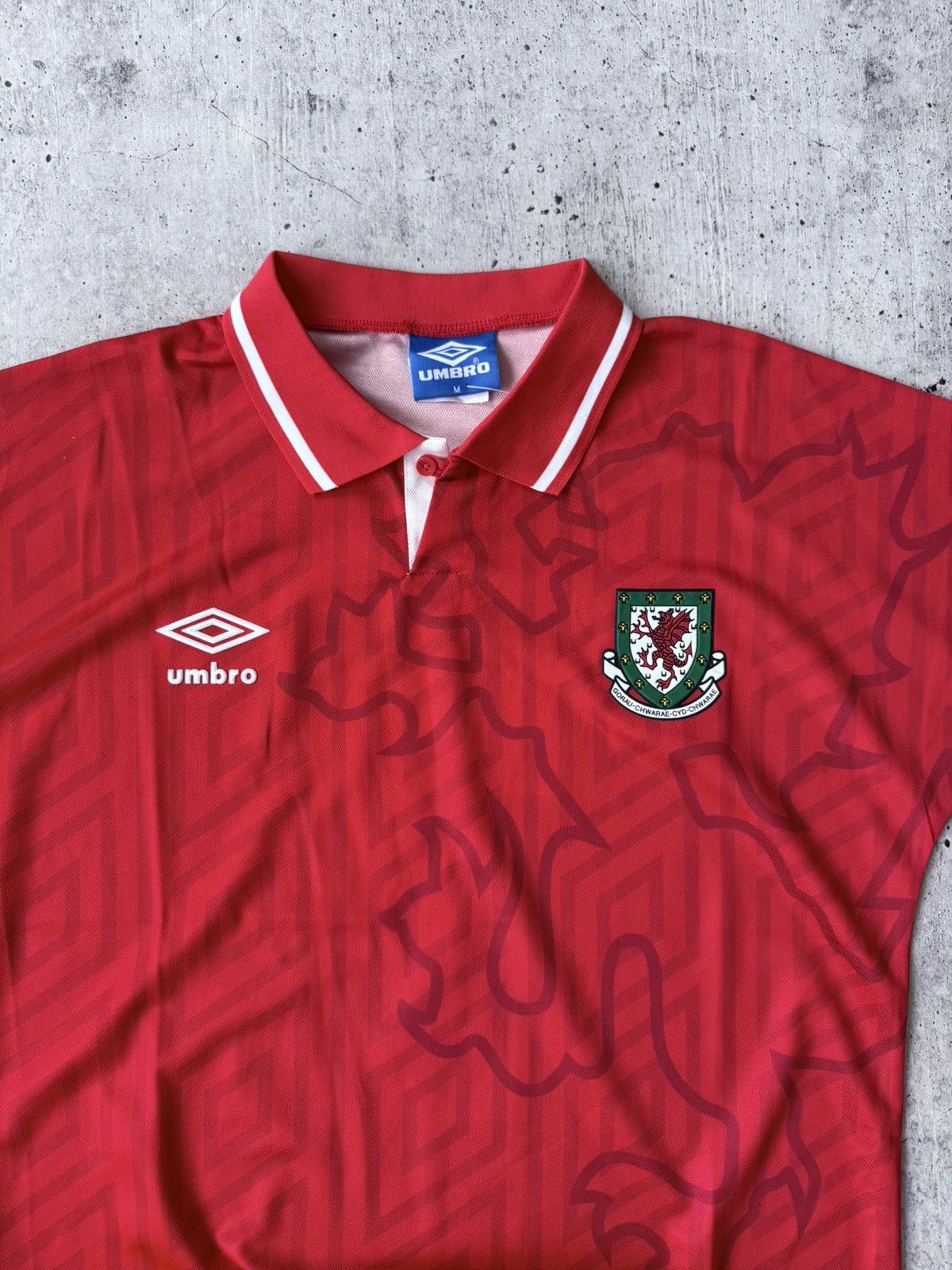 Umbro × Vintage 🩸RARE🩸Umbro Wales 1992/1994 Edwards #7 Jersey Size US M / EU 48-50 / 2 - 7 Thumbnail