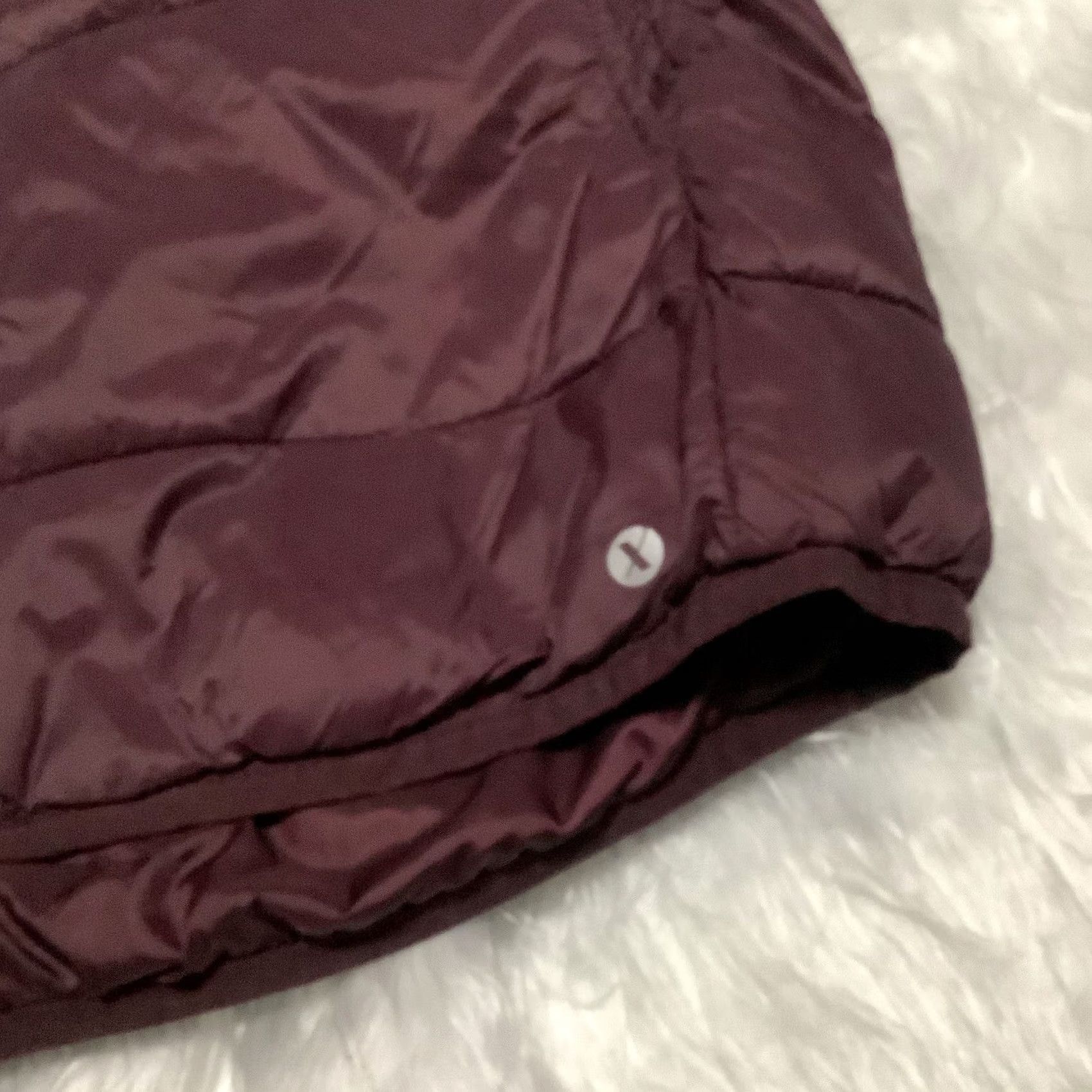 Vintage Xersion Packable Womens XS Burgundy Zip Front Puffer Vest Full Pockets Size XS / US 0-2 / IT 36-38 - 3 Thumbnail
