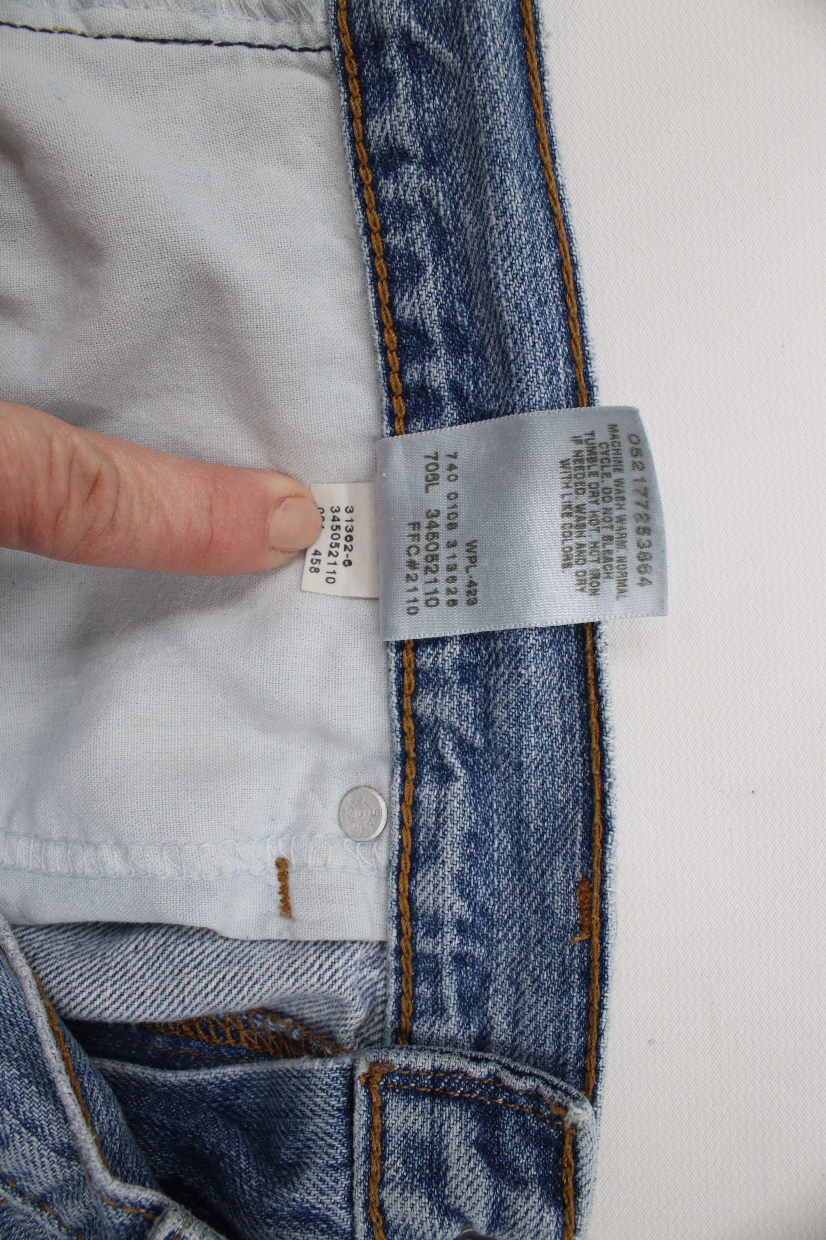 Levi's × Vintage Vintage Y2K Levis 505 Regular Fit Denim Jean Shorts Jorts Size US 34 / EU 50 - 8 Thumbnail