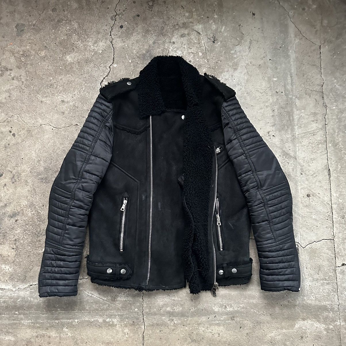 Balmain Shearling Biker Jacket in Black Size US L / EU 52-54 / 3 - 4 Thumbnail