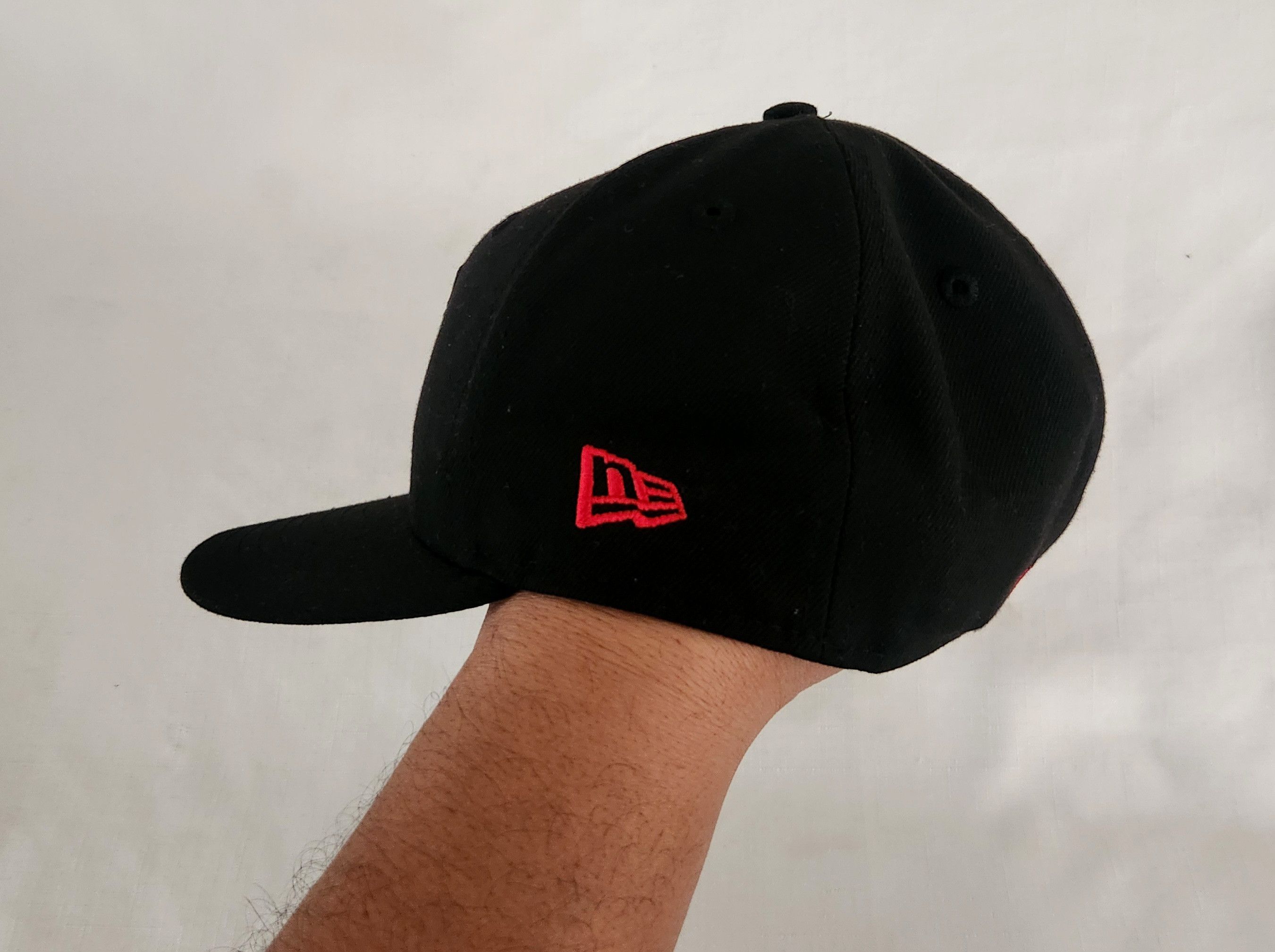 DC Comics × New Era New Era 59Fifty X DC Comics hat Joker He Who Laughs 7 1/8 Size ONE SIZE - 2 Thumbnail