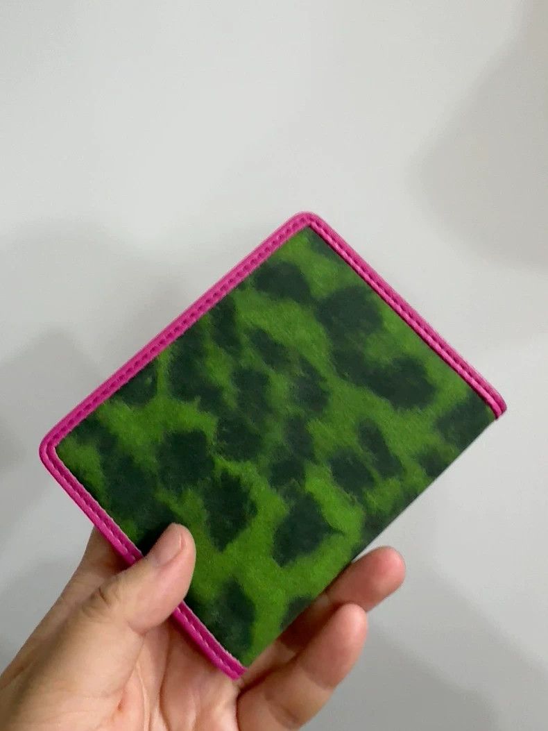 Vivienne Westwood Vivienne Westwood Green leopard card bag Size ONE SIZE - 3 Thumbnail