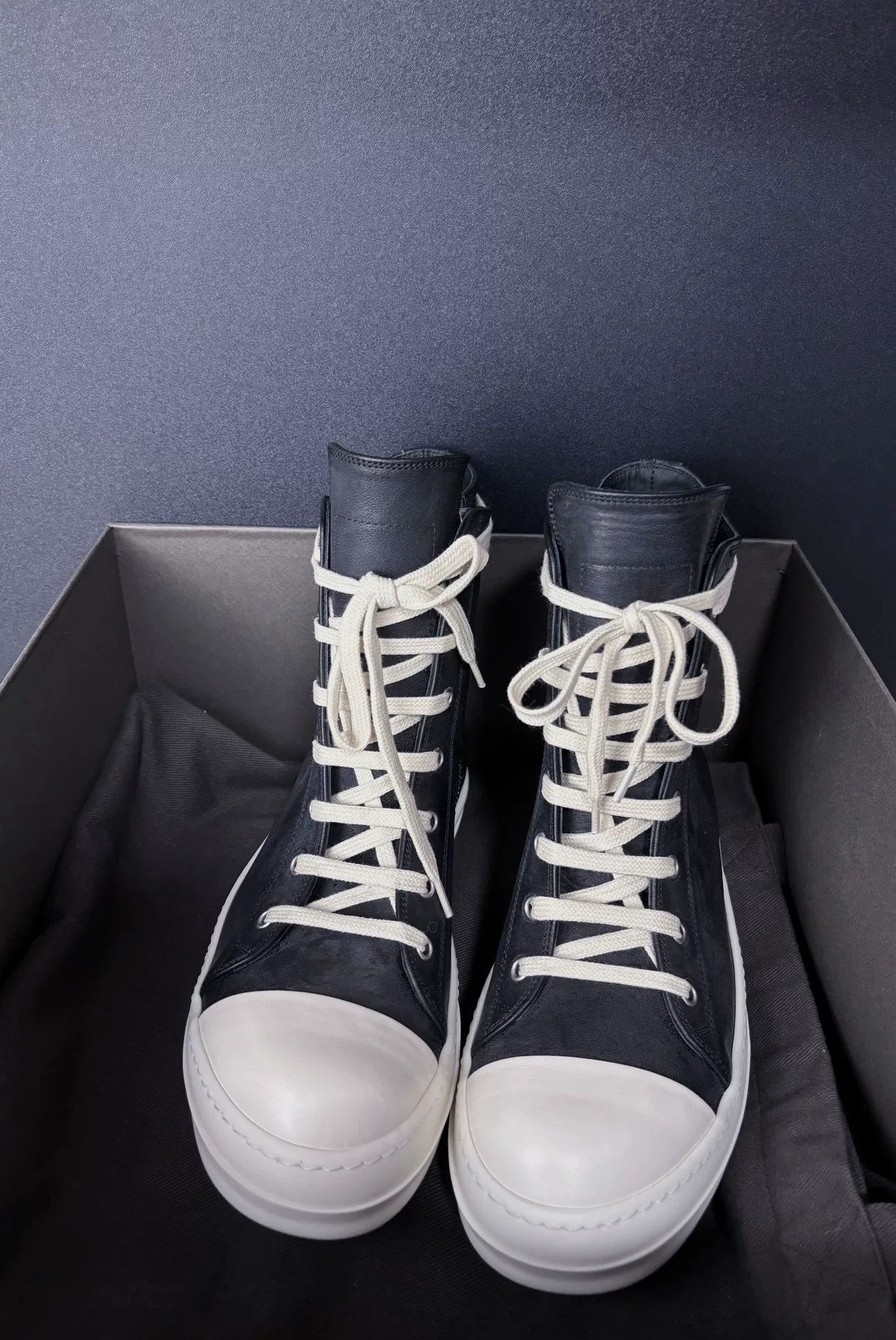 Rick Owens Rick Owens Leather Hitop Sneakers 7.5 Men Size US 7.5 / EU 40-41 - 1 Thumbnail