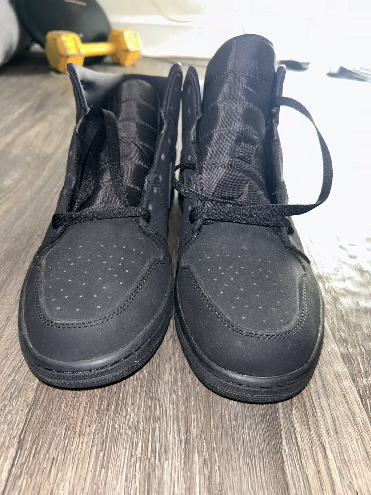 Jordan Brand Jordan 1 Mid ‘Triple Black Suede’ (2020) Size US 12 / EU 45 - 3 Thumbnail