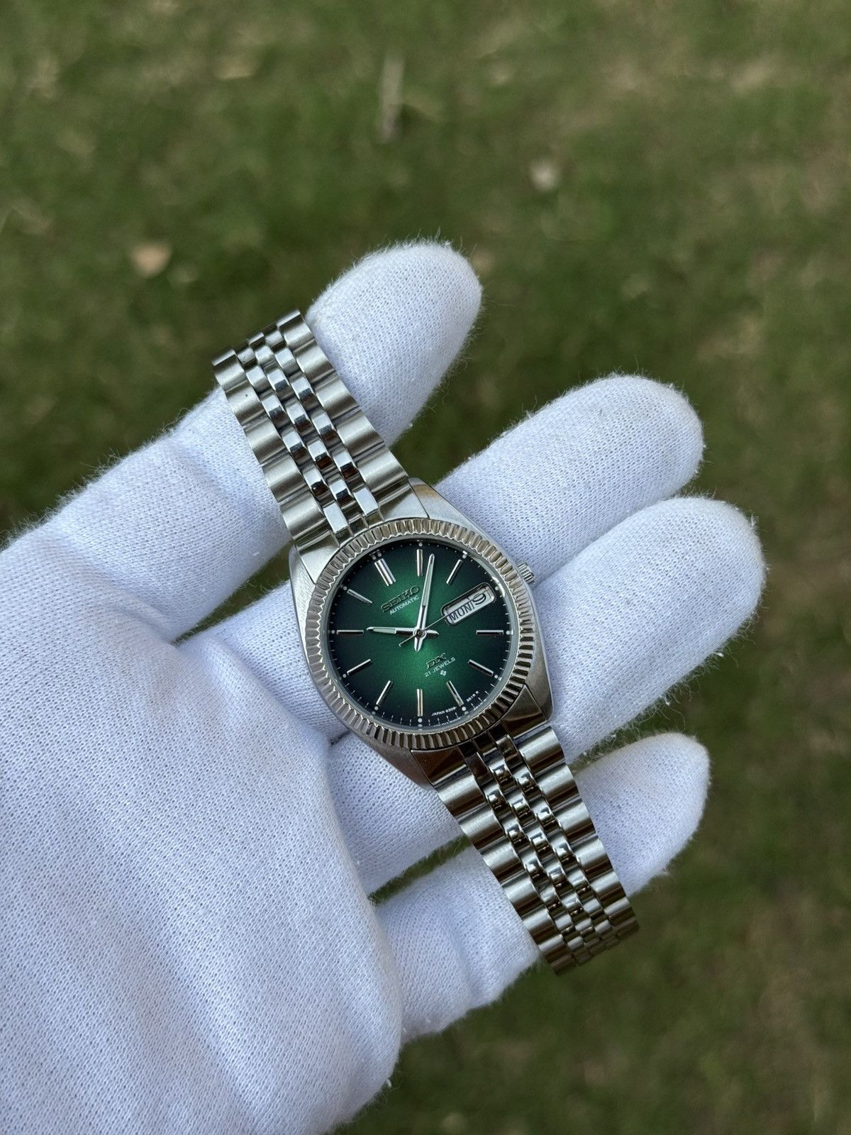 Seiko Seiko 5 DX Fluted Bezel Automatic 6309 Japanese mens Watch Size 36 - 4 Thumbnail