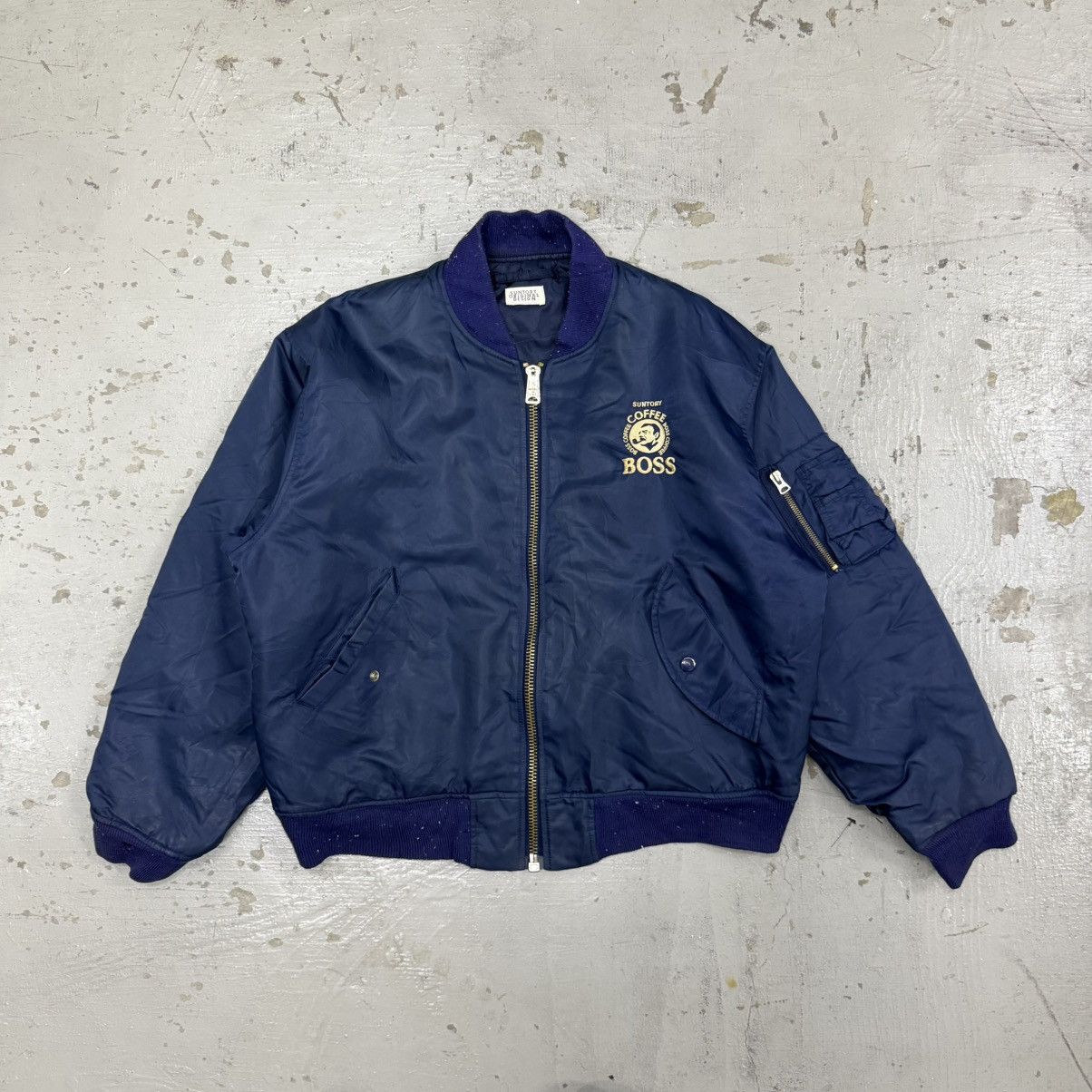 Mr. Gentleman 90’s SUNTORY BOSS COFFEE Japan MA-1 Bomber Jacket Size US L / EU 52-54 / 3 - 2 Thumbnail