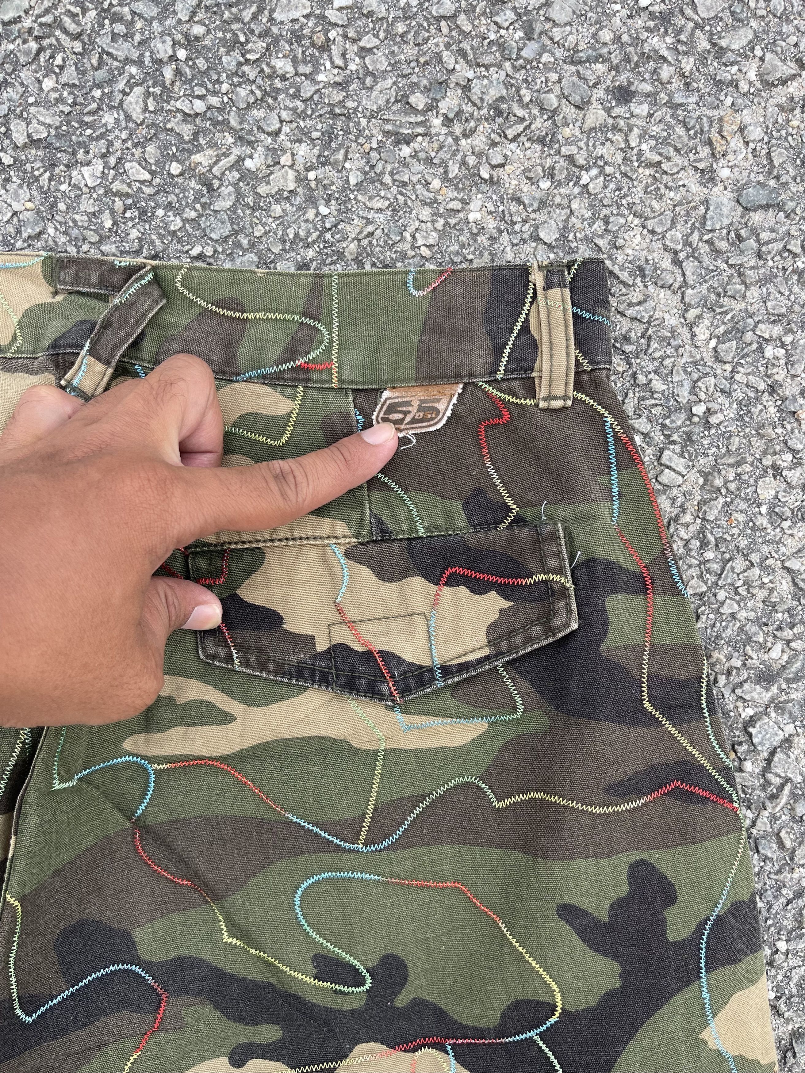 55DSL × Le Grande Bleu (L.G.B.) Army Camouflage Cargo Rainbow Embroidery Stitching Size US 30 / EU 46 - 17 Thumbnail