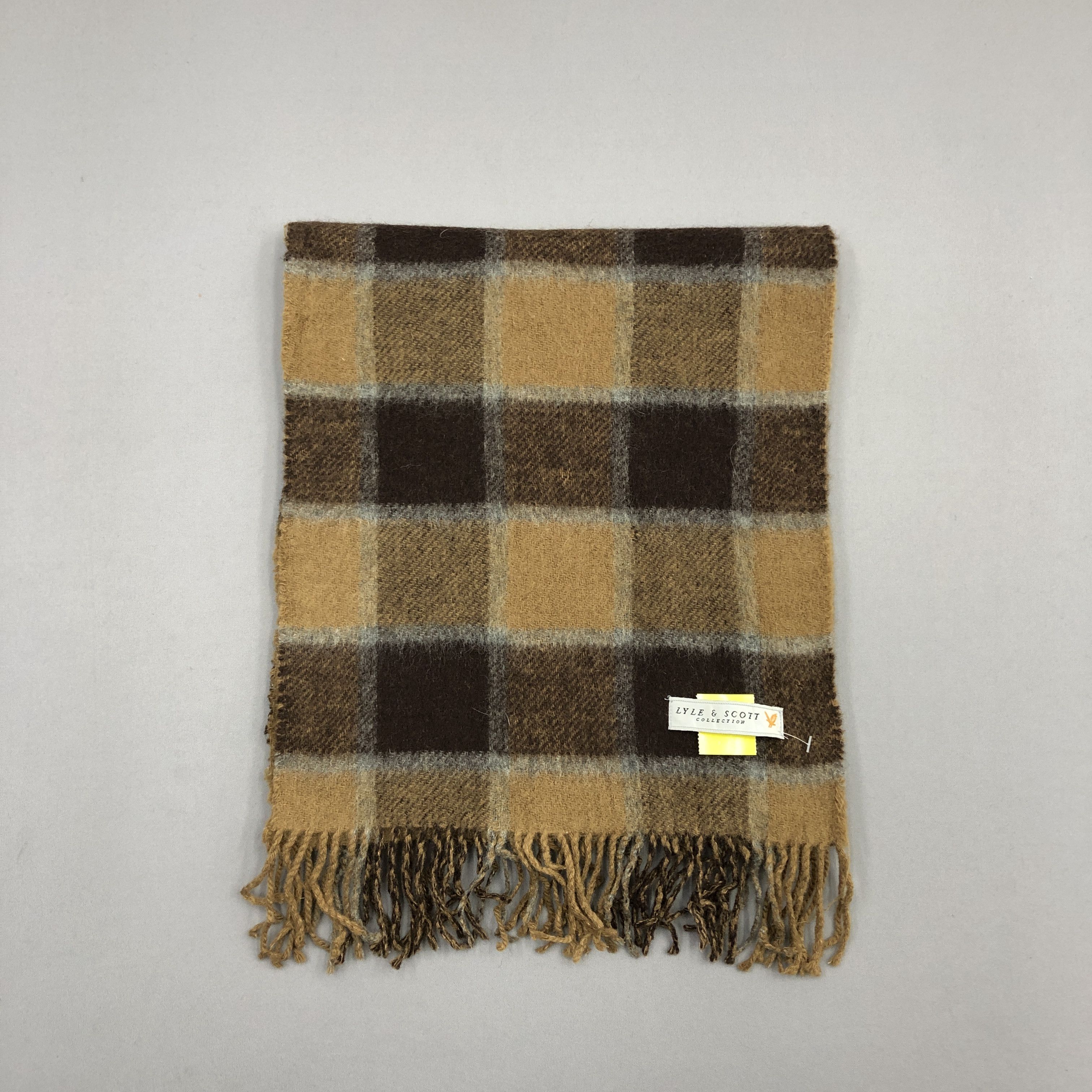 Lyle & Scott Vintage Lyle & Scott Scarf Muffler Wool Plaid Winter Scarves Size ONE SIZE - 2 Thumbnail