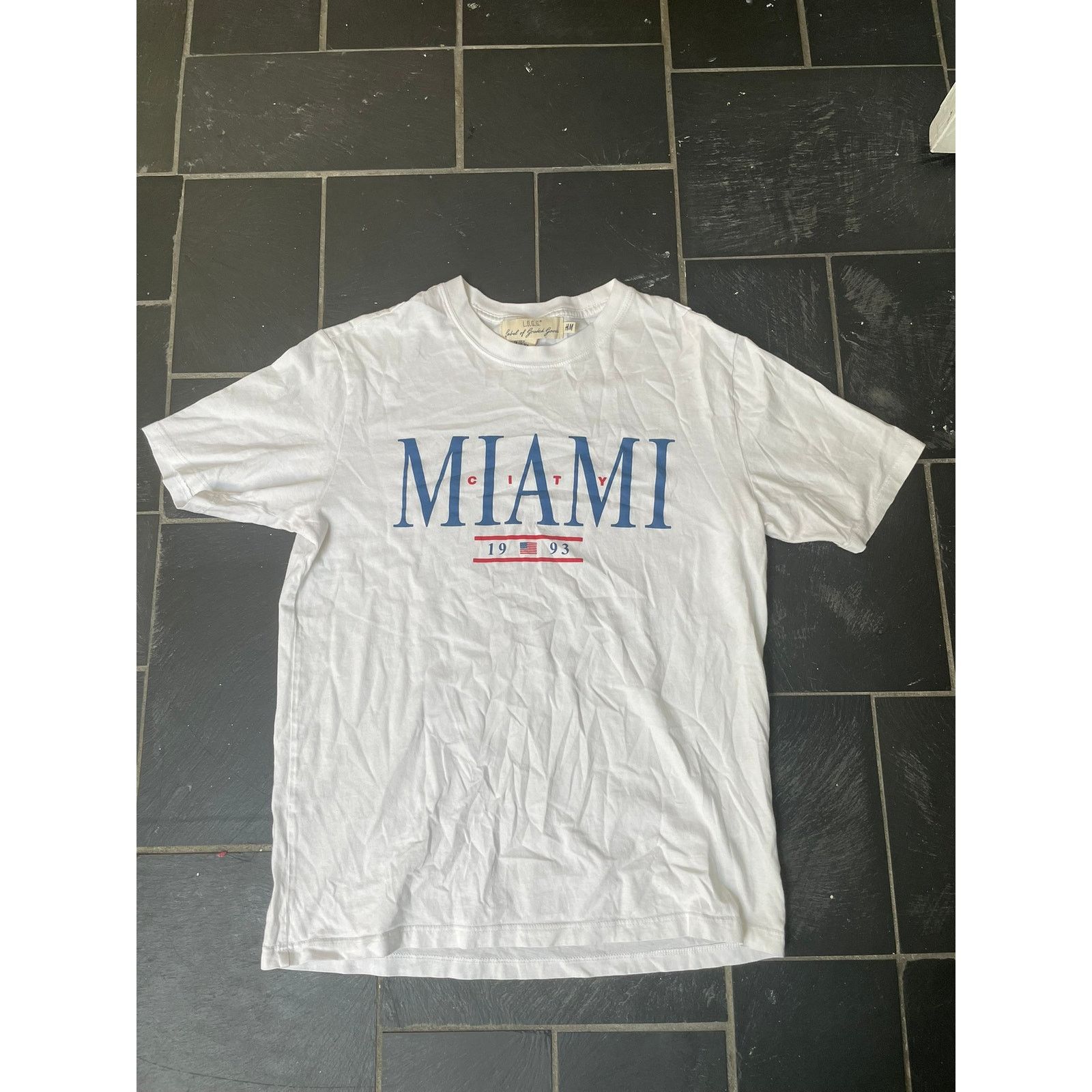 Other Mens Miami White Tshirt Size Small Size US S / EU 44-46 / 1 - 1 Thumbnail