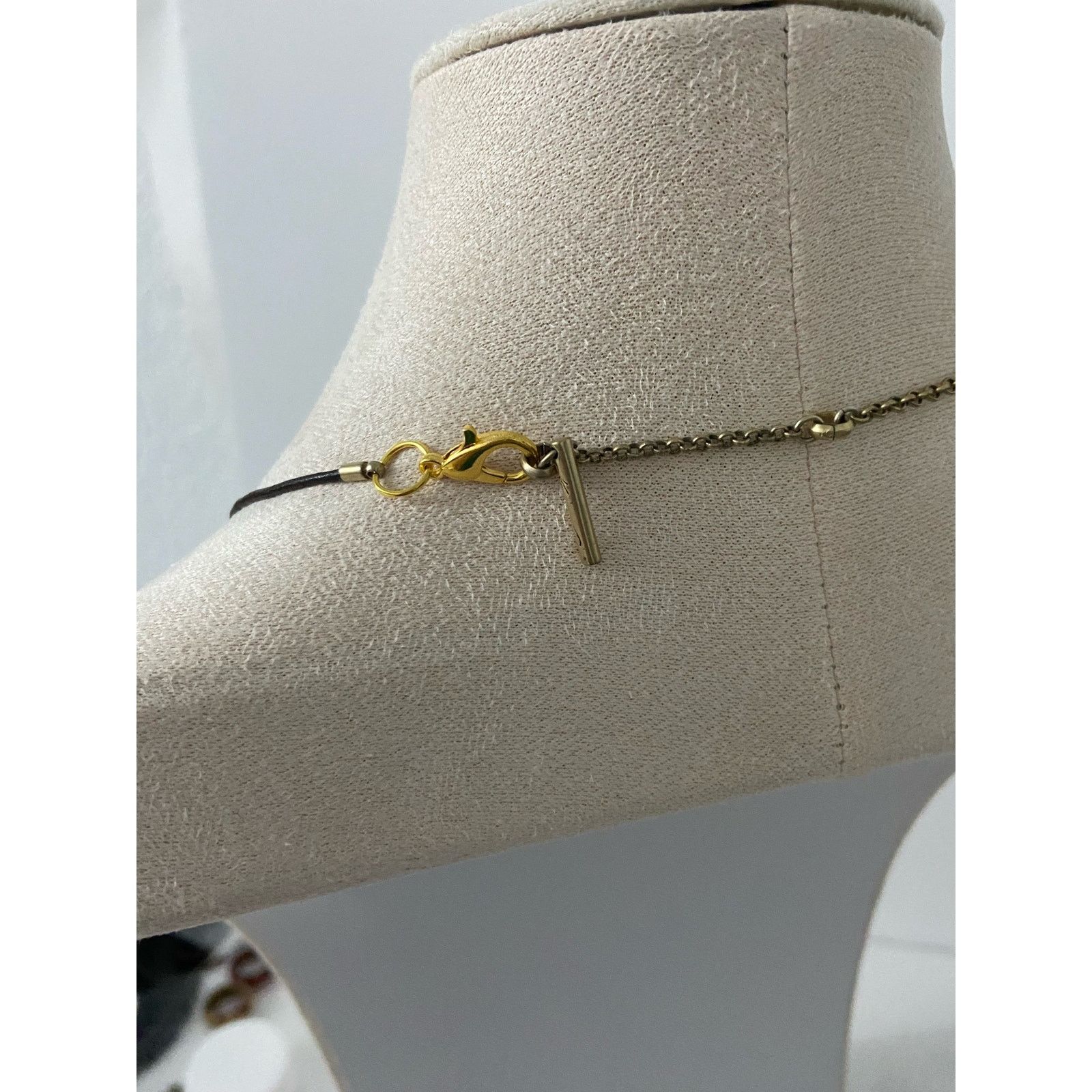 Kenneth Cole bib necklace gold tone Size ONE SIZE - 3 Thumbnail