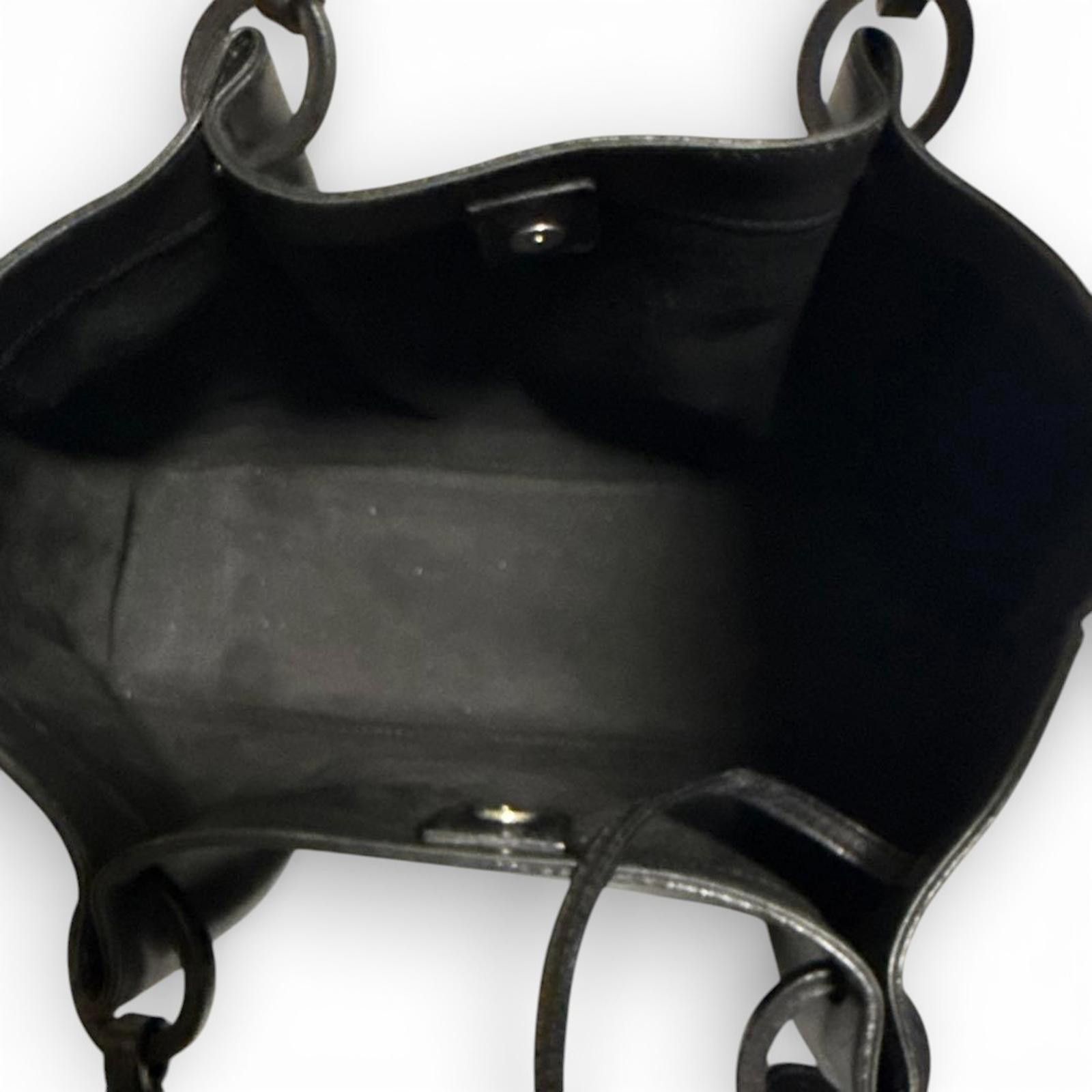 Gucci Gucci - Black Leather Tote Handbag with Removable Pouch Size ONE SIZE - 7 Thumbnail