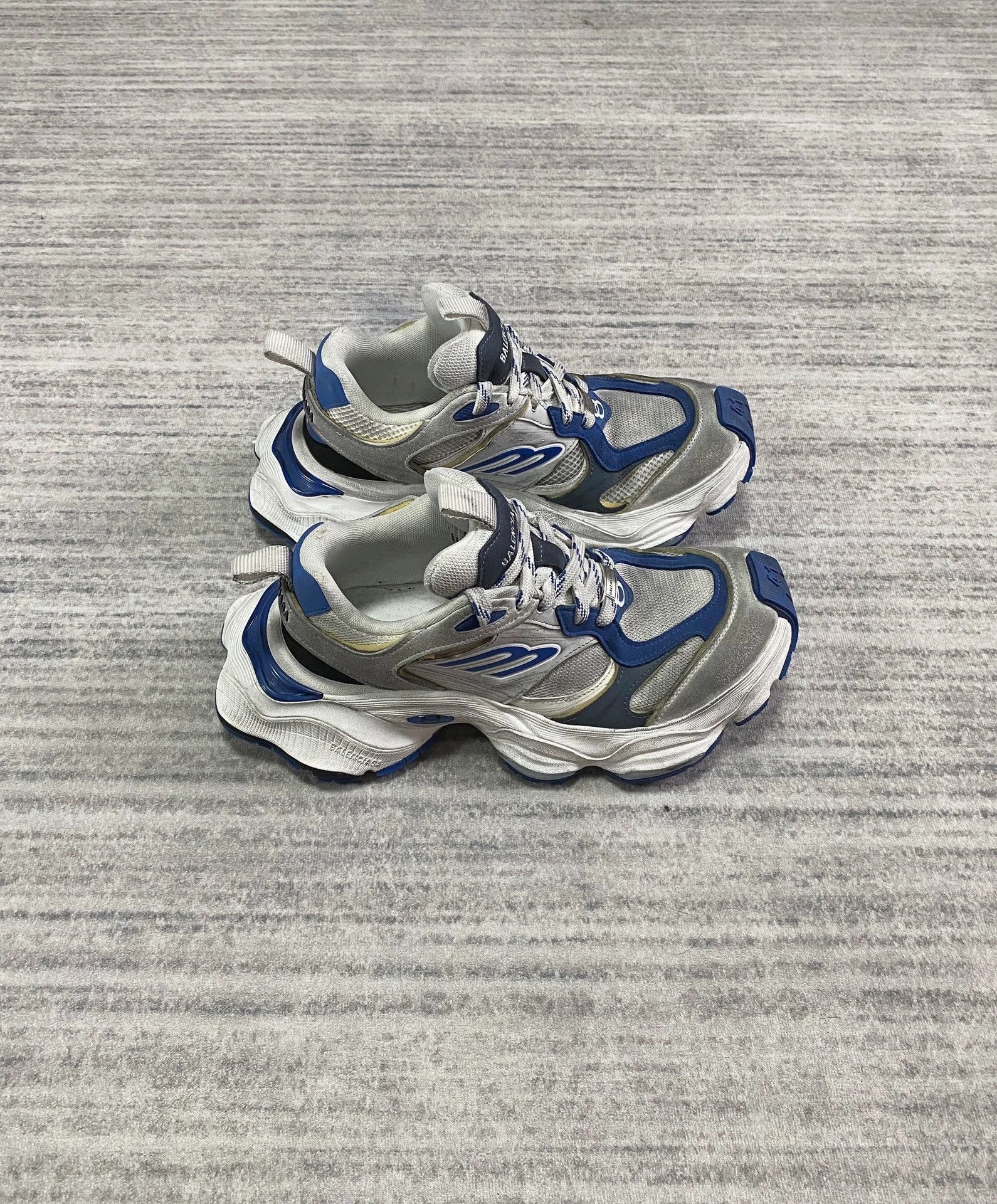 Balenciaga Balenciaga Cargo White Blue Oversized Dad Shoe 41 Size US 8 / EU 41 - 2 Thumbnail