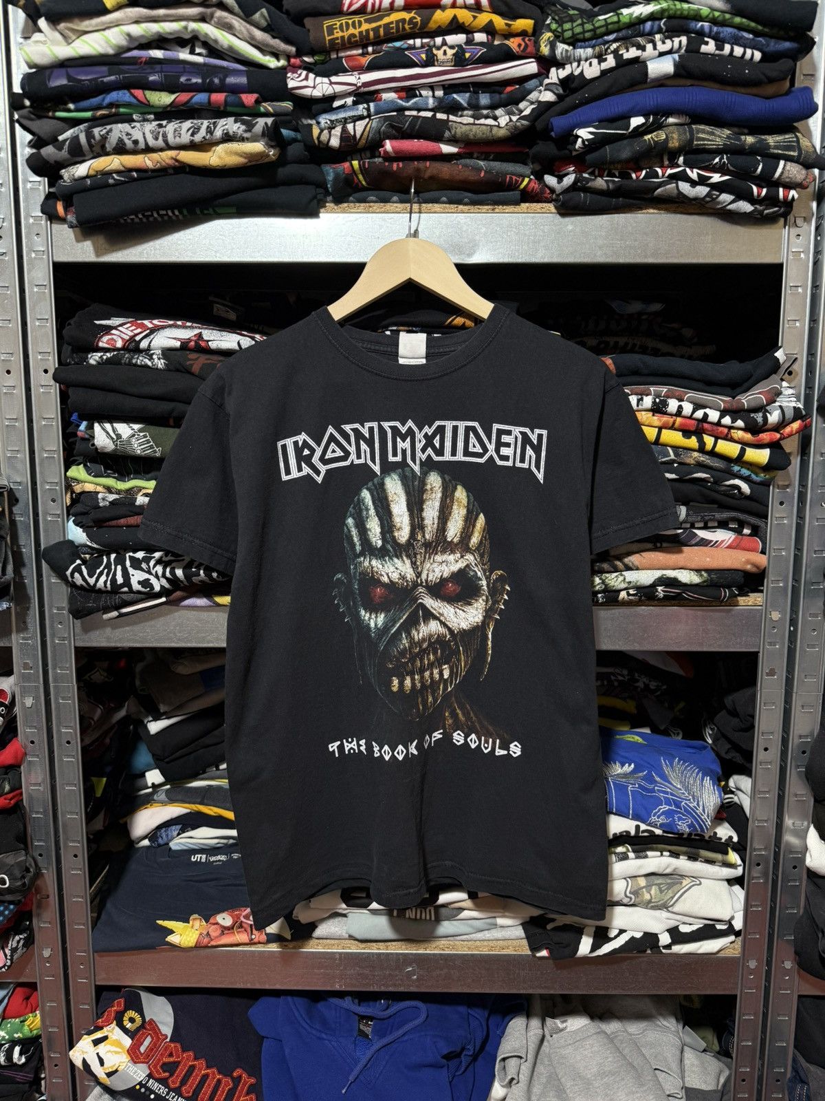 Band Tees Vintage 2016 Iron Maiden The Book Of Souls Tour T-Shirt Y2K Size US M / EU 48-50 / 2 - 1 Thumbnail