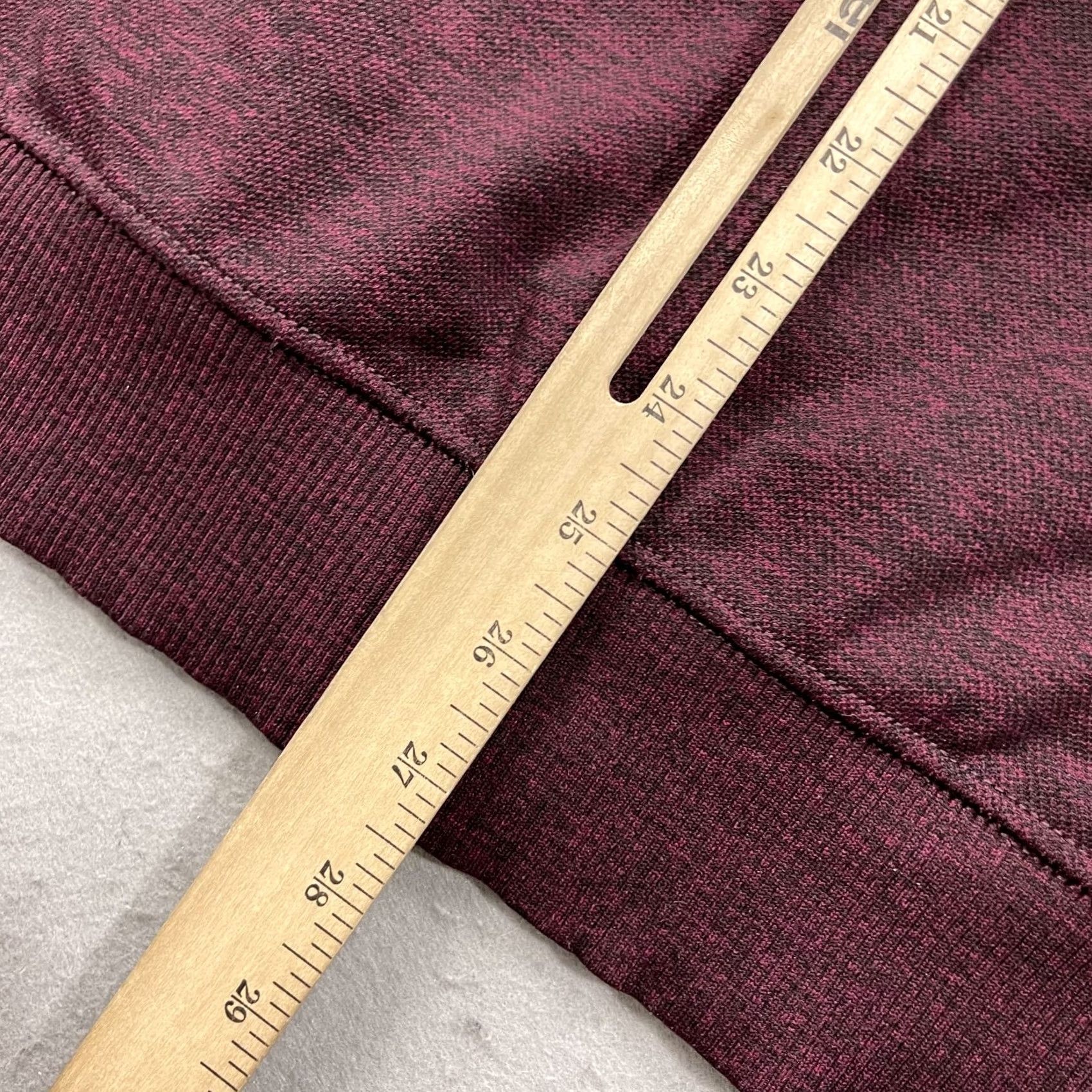 Lululemon Lululemon Sweatshirt Mens L Red Engineered Warmth Crewneck Pullover Gym Size US L / EU 52-54 / 3 - 8 Thumbnail