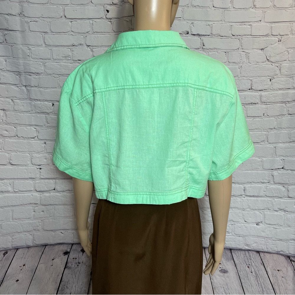 Free People NWT New Free People Honeydew Crop Green Blouse Size L Size L / US 10 / IT 46 - 5 Thumbnail