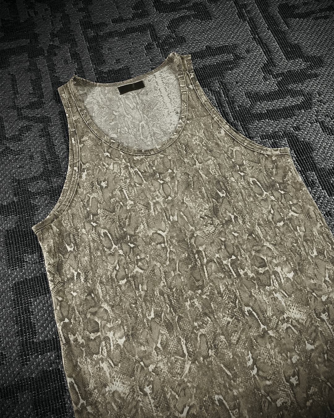 Japanese Brand G.o.a 2000s python tank top Size US XXS / EU 40 - 2 Thumbnail