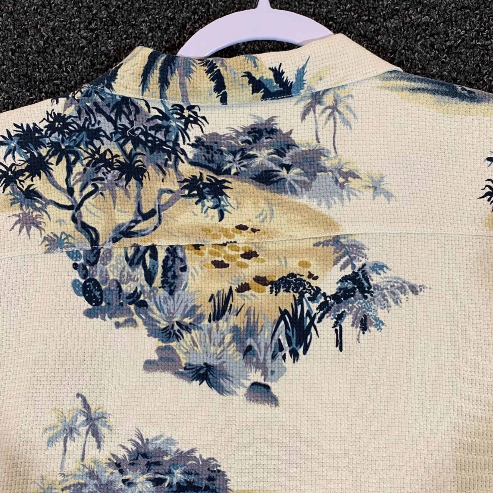 Tommy Bahama VINTAGE Tommy Bahama Men's Shirt Short Sleeve Silk Button-Up Floral Casual Summer White M Size US M / EU 48-50 / 2 - 6 Thumbnail