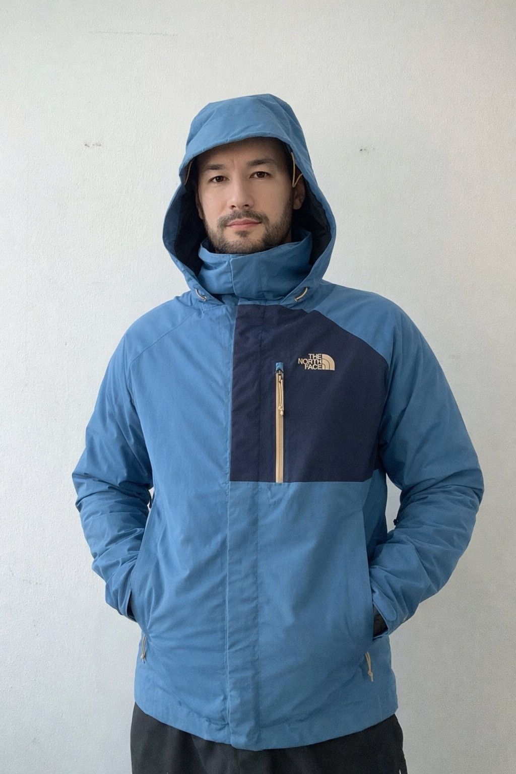 The North Face The North Face Gore-Tex Jacket Men's Size L GoreTex TNF Size US L / EU 52-54 / 3 - 2 Thumbnail