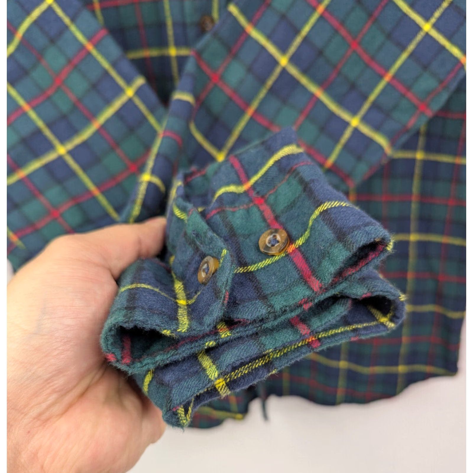 Swatch VSTR Premium Mens Flannel Long Sleeve Button Size Large Green Black Watch Plaid Size US L / EU 52-54 / 3 - 3 Thumbnail