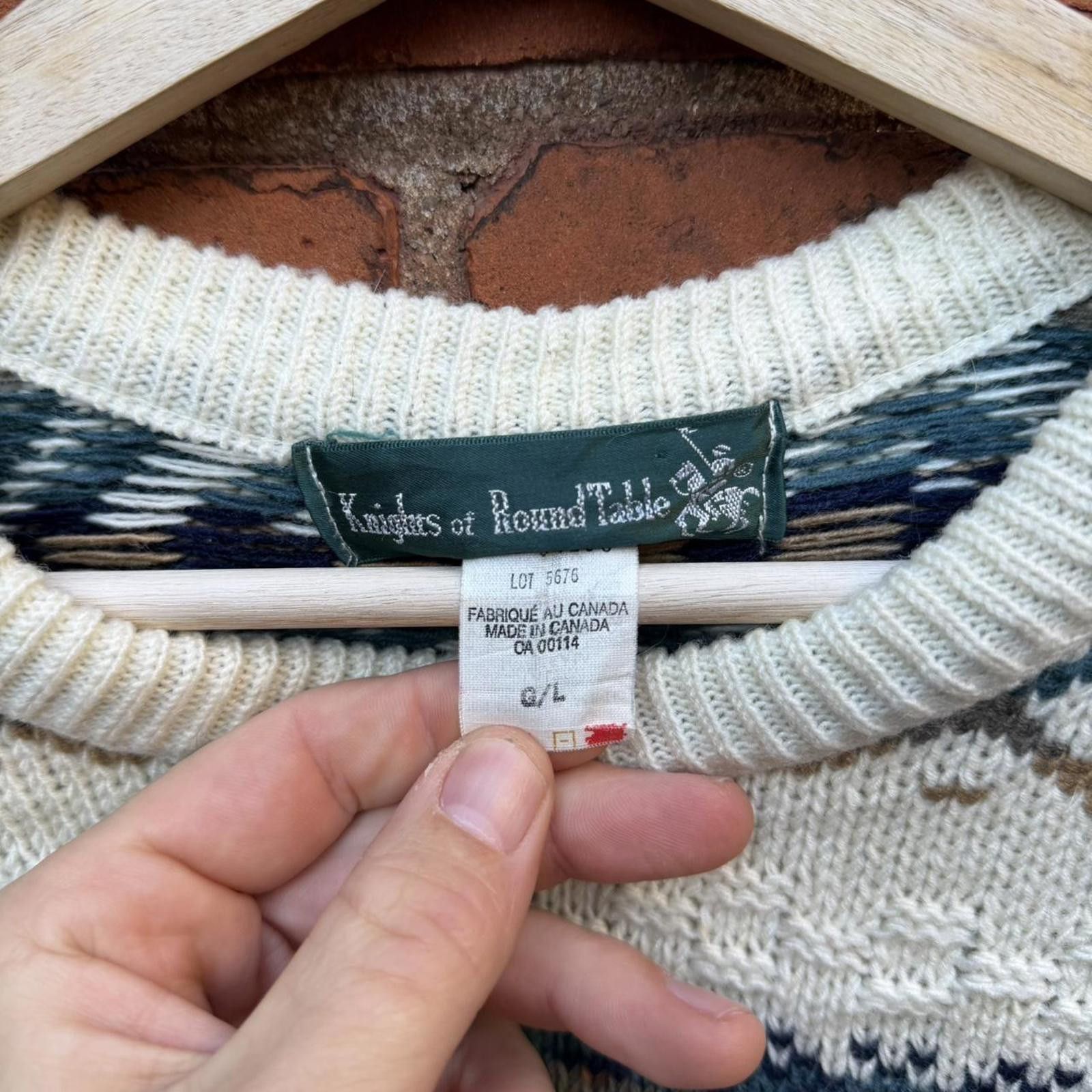 Other Vintage knights of the round table knit sweater 90s L Size US L / EU 52-54 / 3 - 6 Thumbnail
