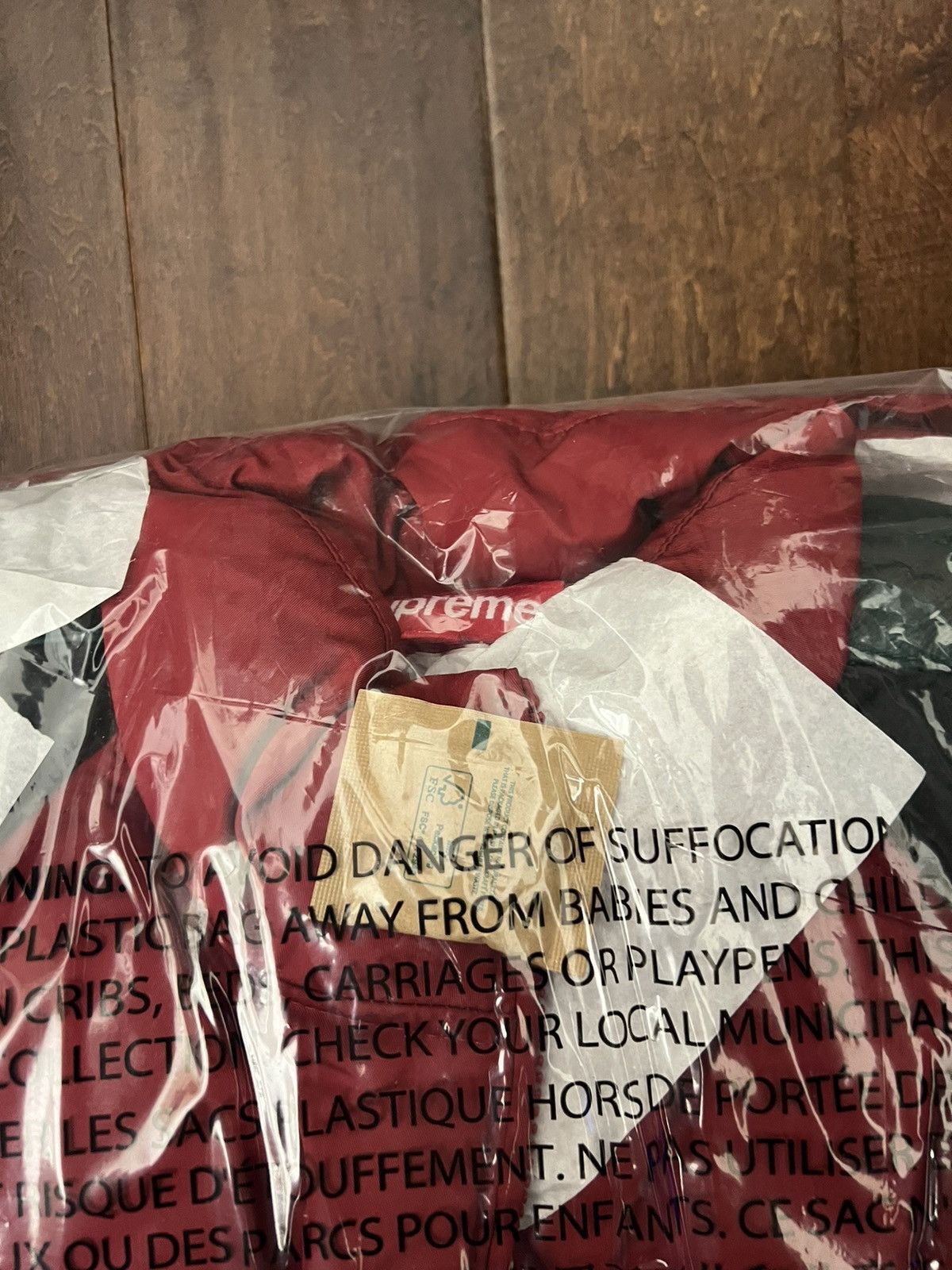 Supreme Supreme FW23 Star Sleeve Down Puffer Jacket Red Size XL New Size US XL / EU 56 / 4 - 4 Thumbnail