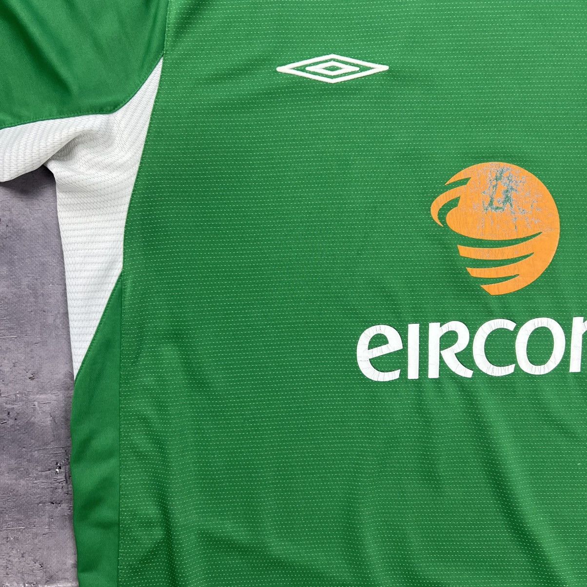 Umbro Rare! Ireland Umbro Soccer Jersey Shirt Vintage Size US XL / EU 56 / 4 - 9 Thumbnail