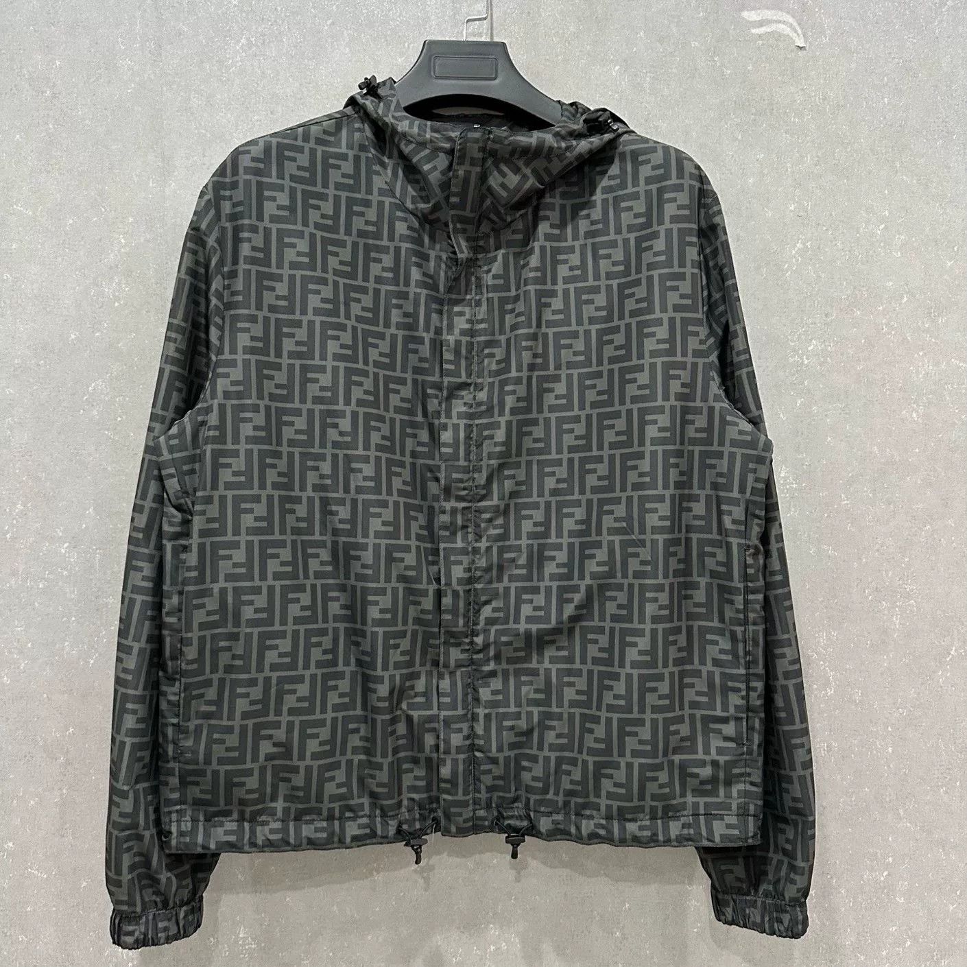 Fendi Fendi Logo Print Reversible Jacket Size US XL / EU 56 / 4 - 1 Thumbnail